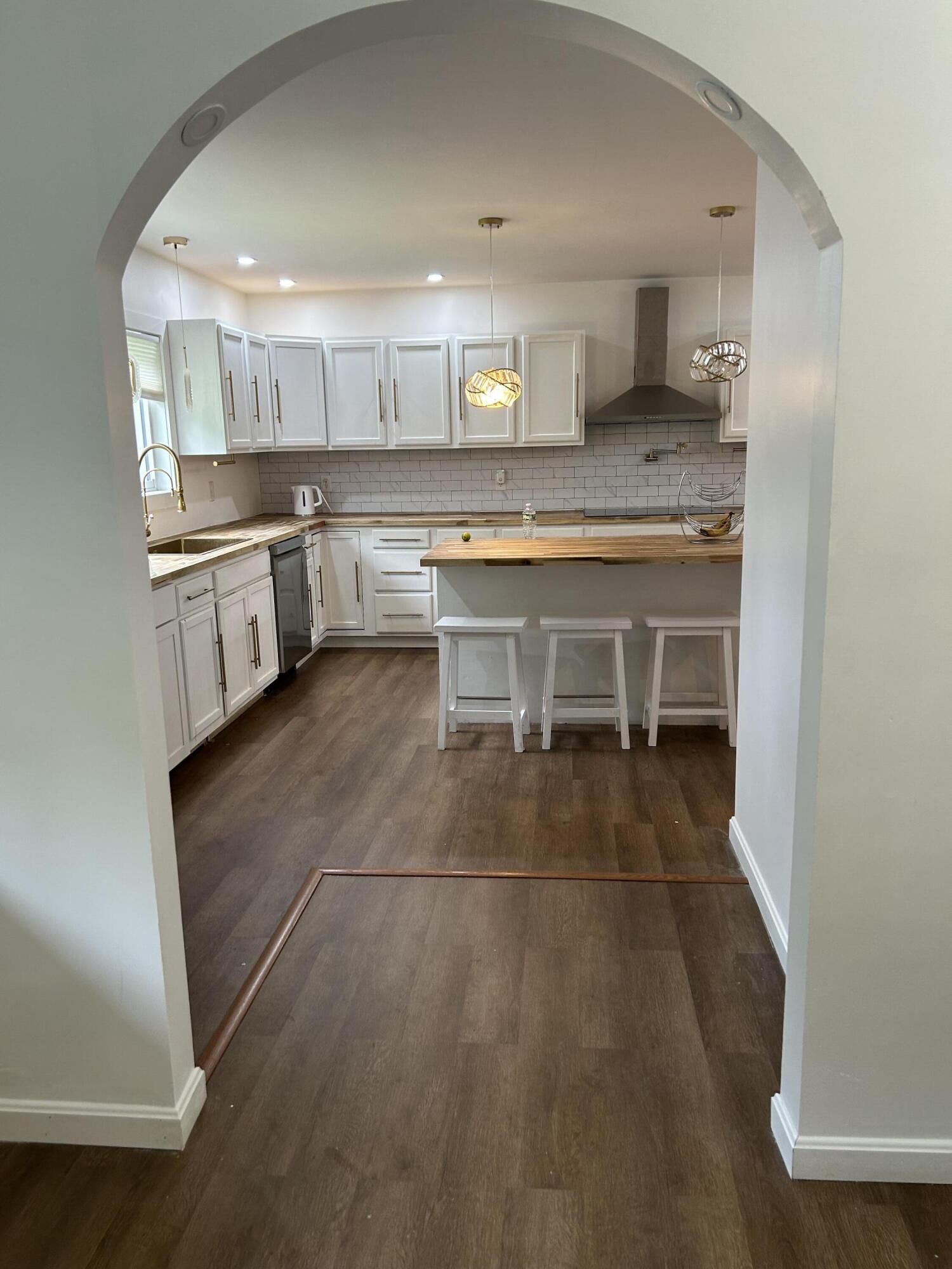 10 Old Orchard Road Property Photo 70