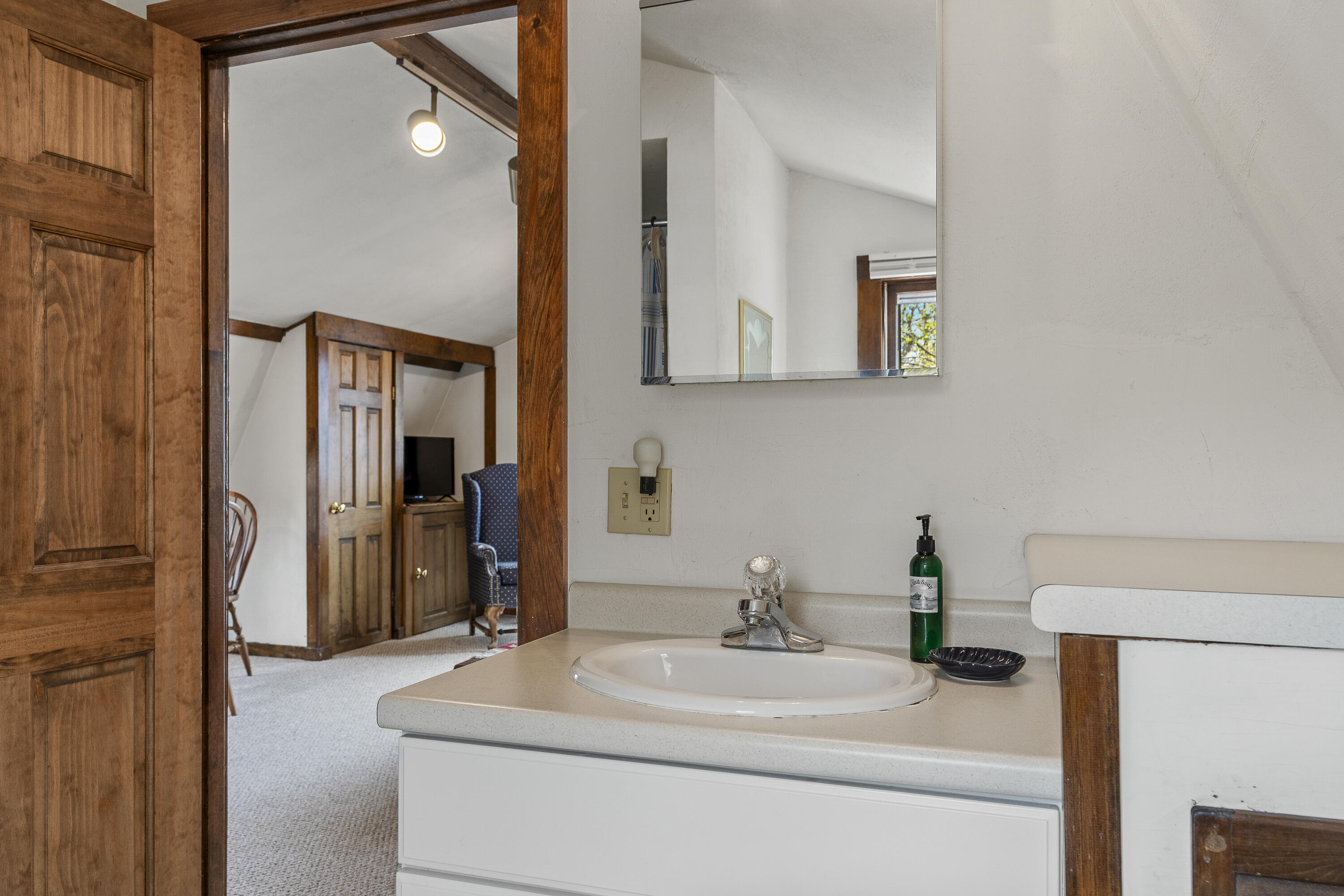 11 Edal Heights Property Photo 72
