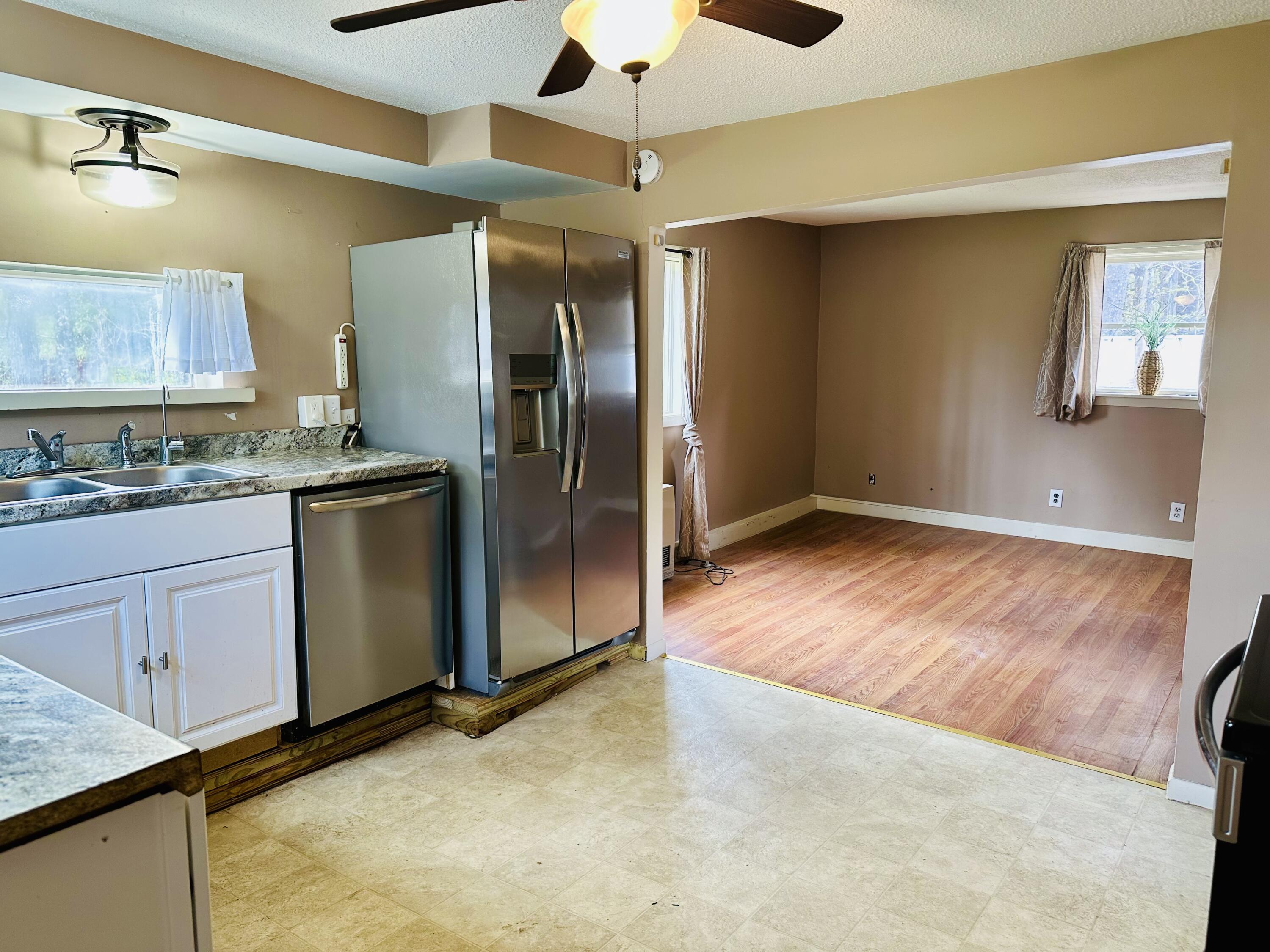 28 Mount Vernon Road Property Photo 3