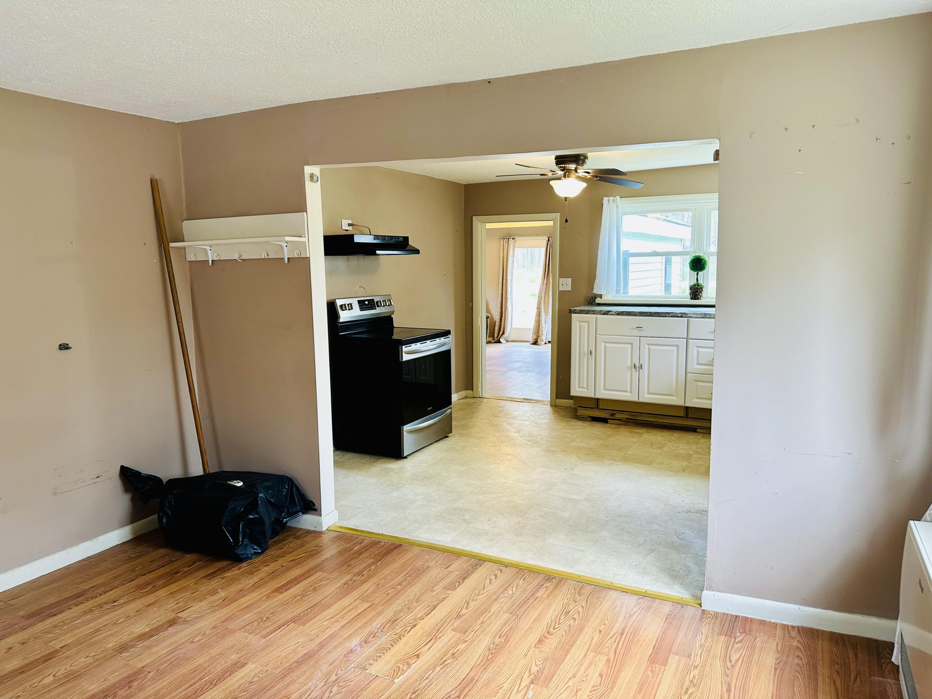 28 Mount Vernon Road Property Photo 8