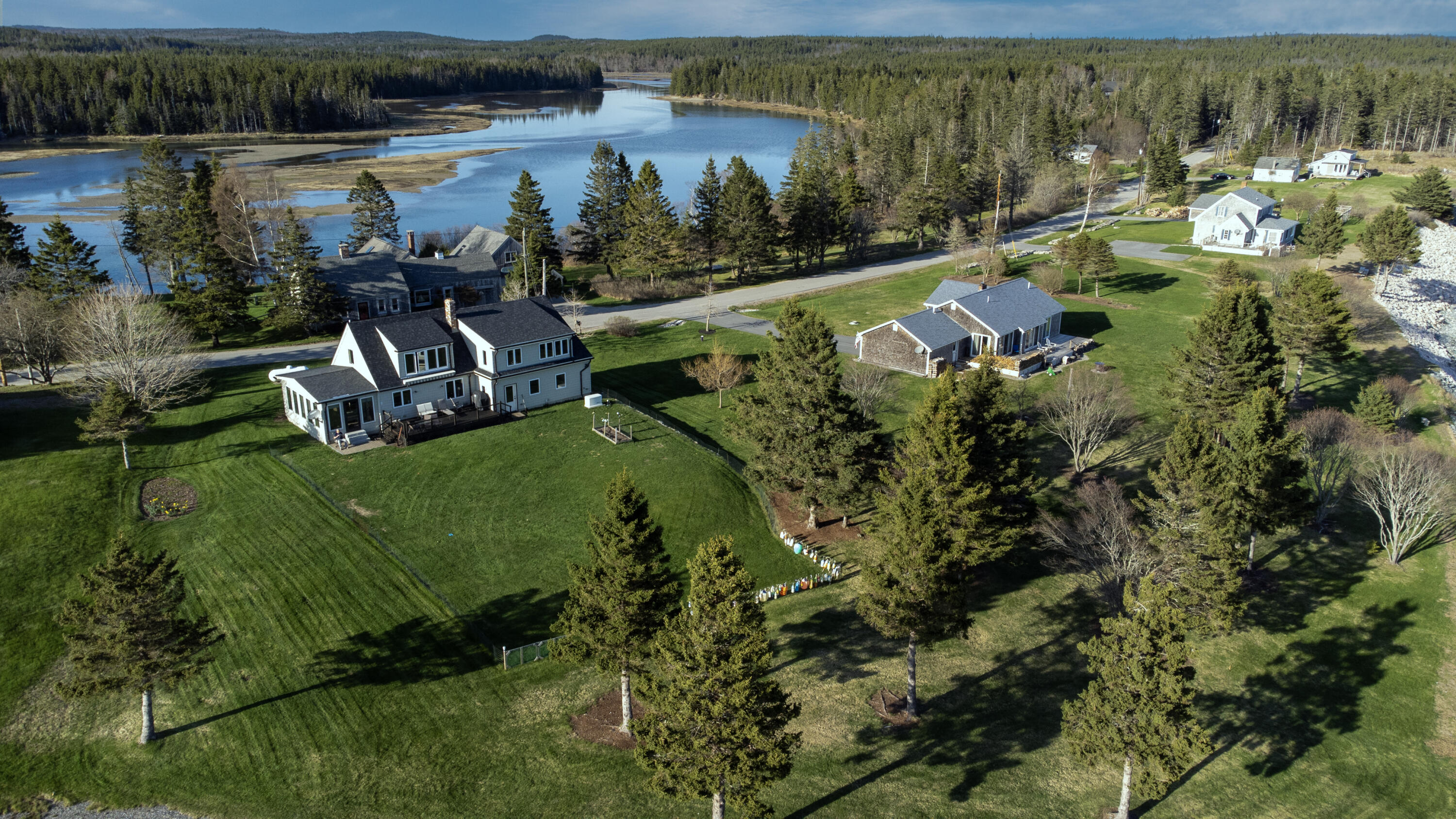 89 Johnson Cove Road Property Photo 3