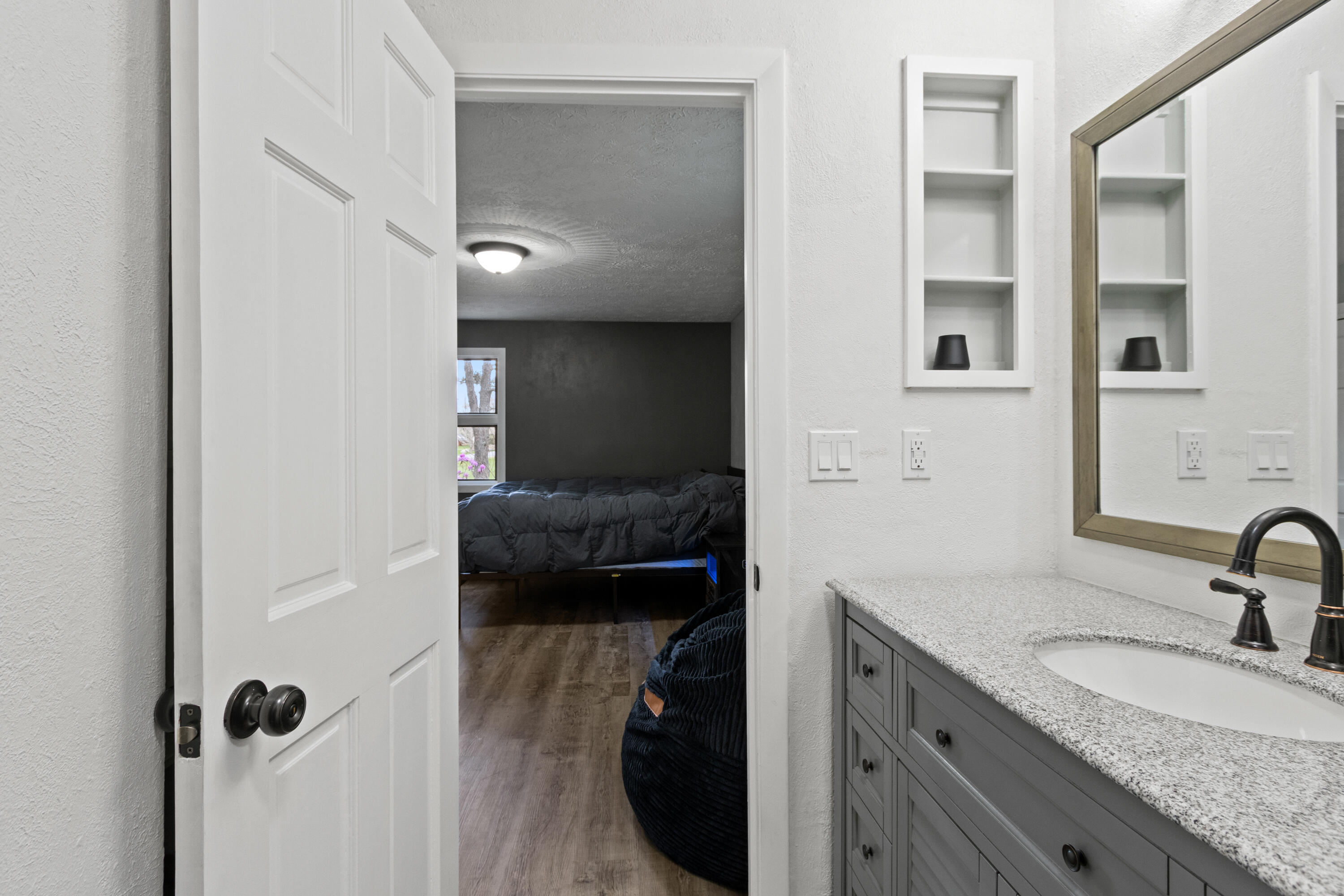 18 Martin Heights Property Photo 45