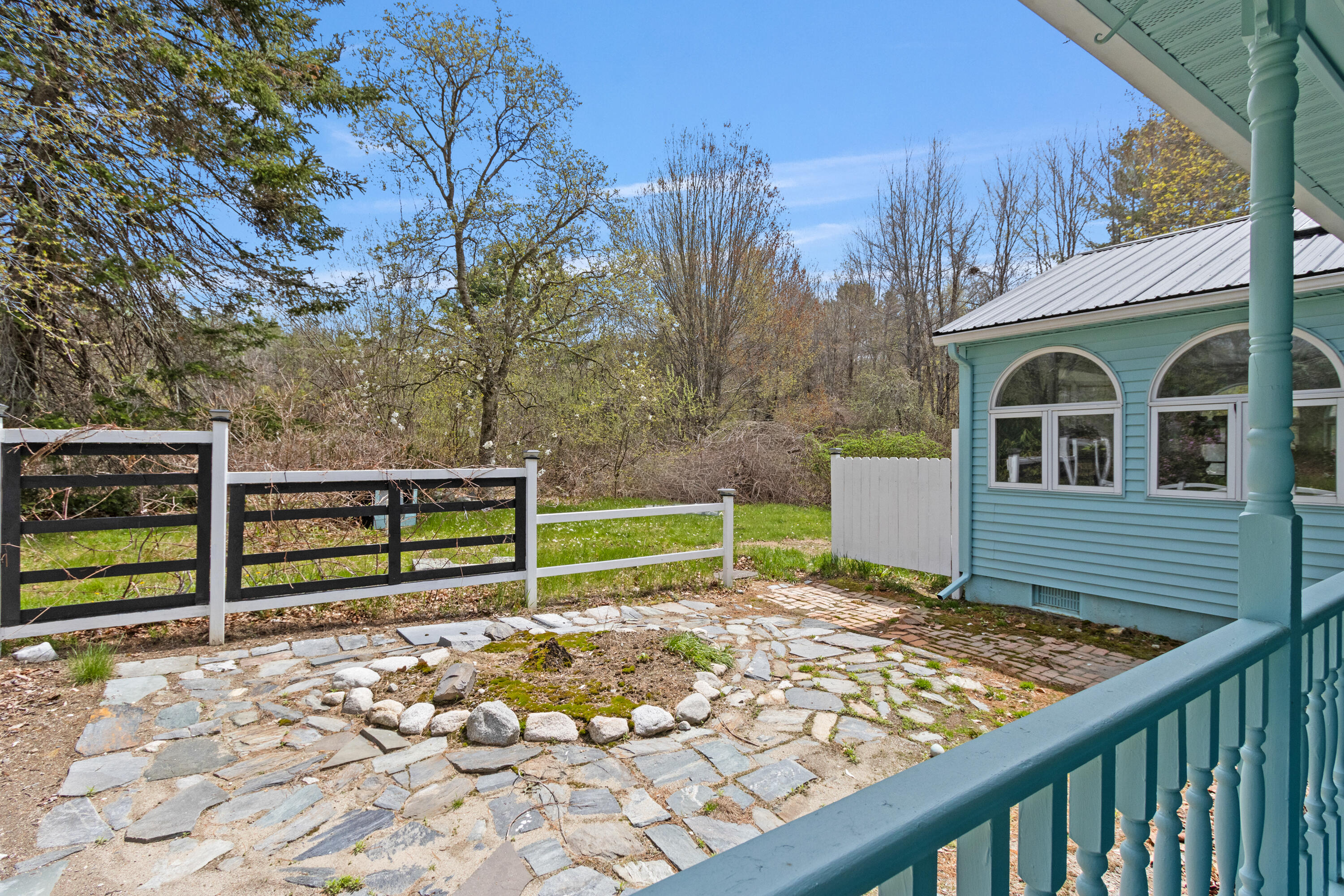 18 Martin Heights Property Photo 67