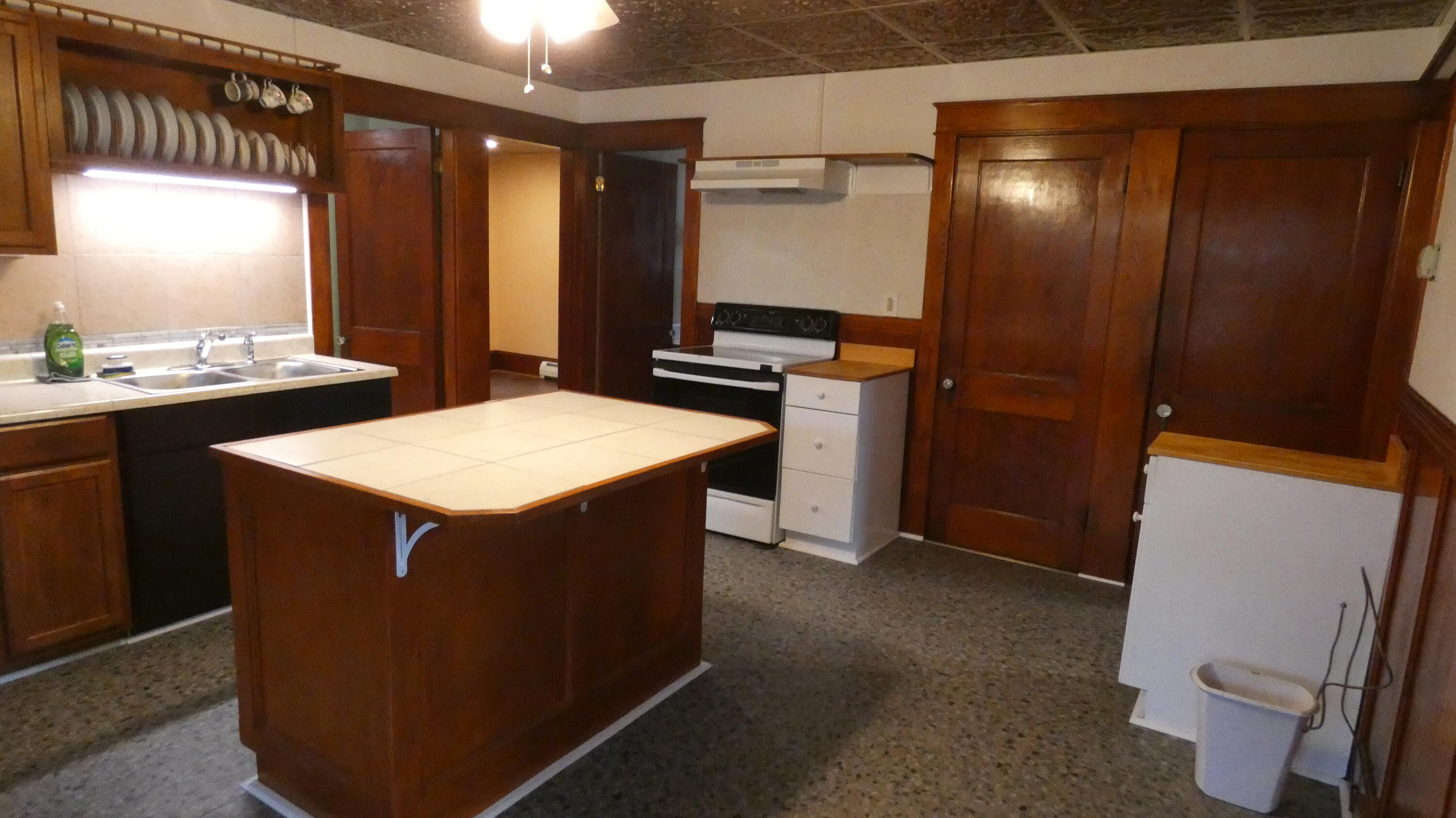 53 River Street Property Photo 23