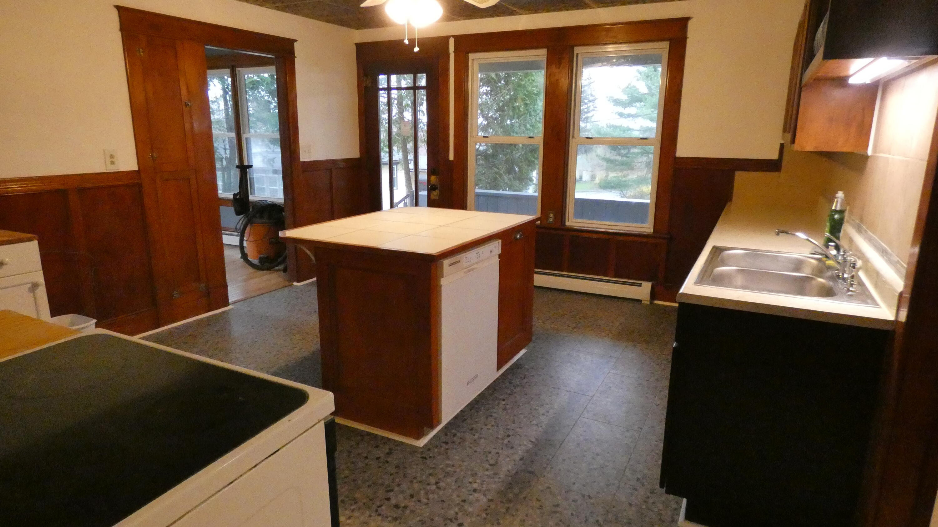 53 River Street Property Photo 28