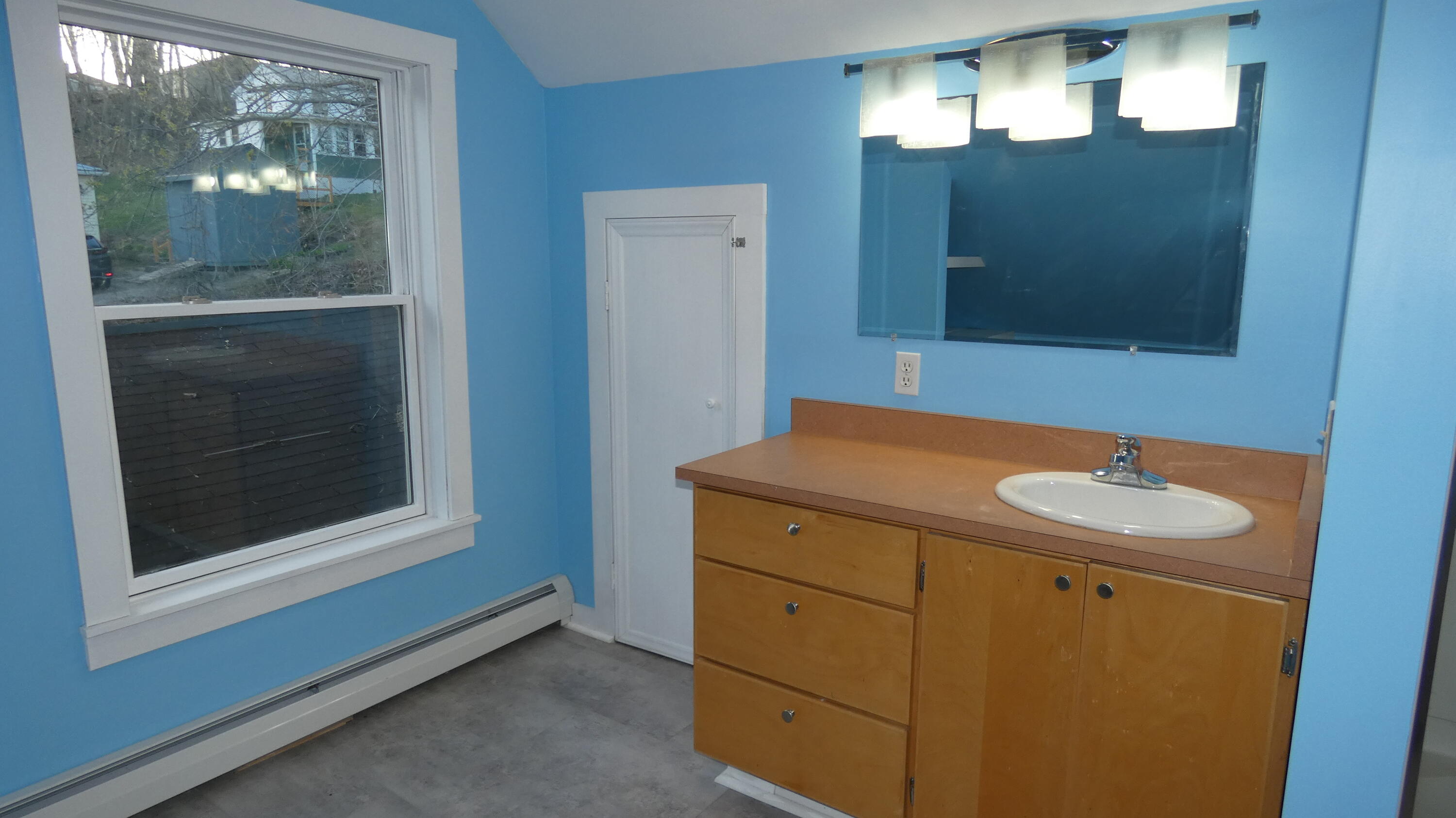 53 River Street Property Photo 54