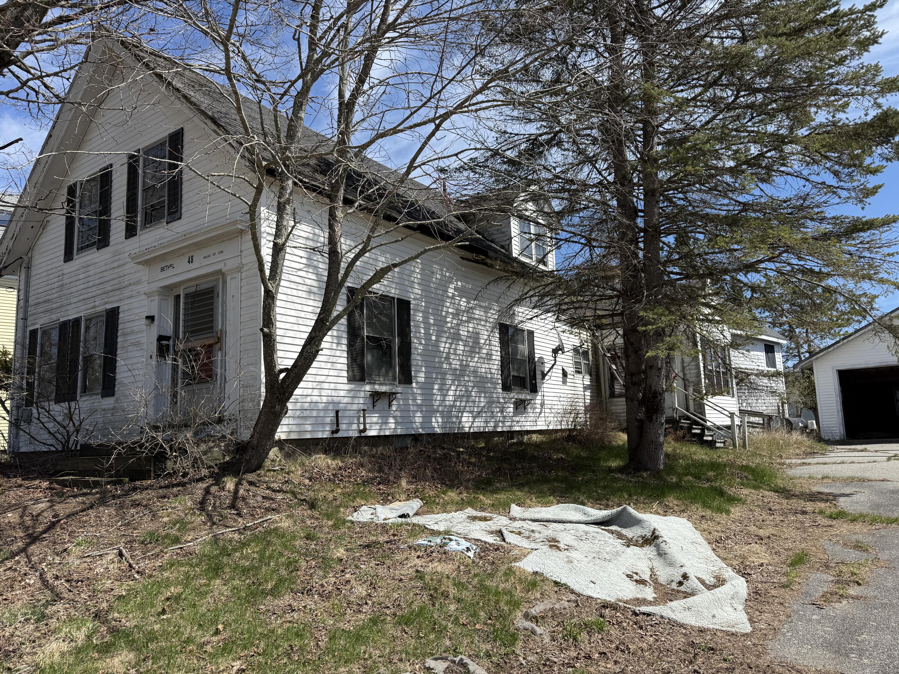 48 Fremont Street Property Photo 2