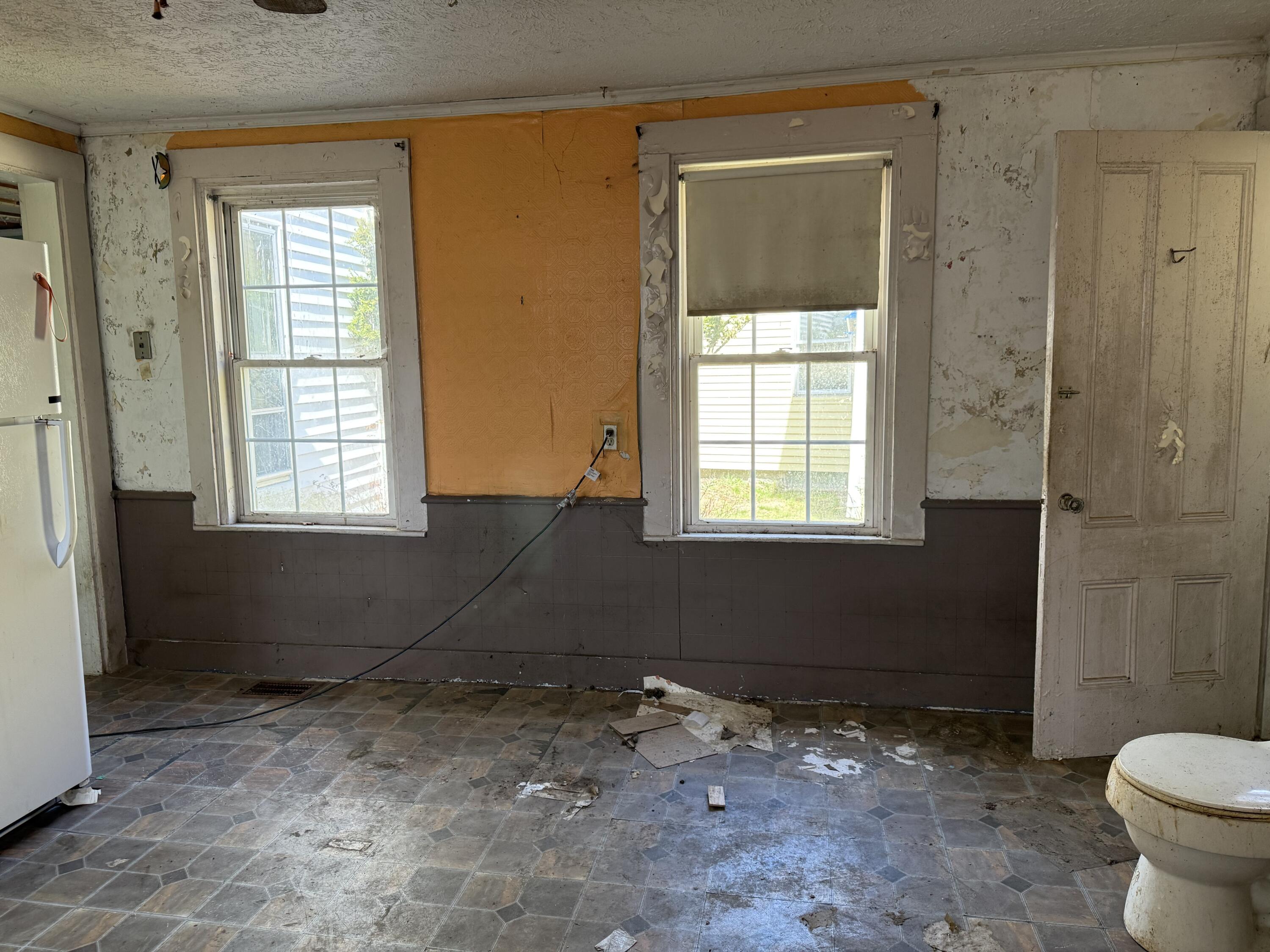 48 Fremont Street Property Photo 28