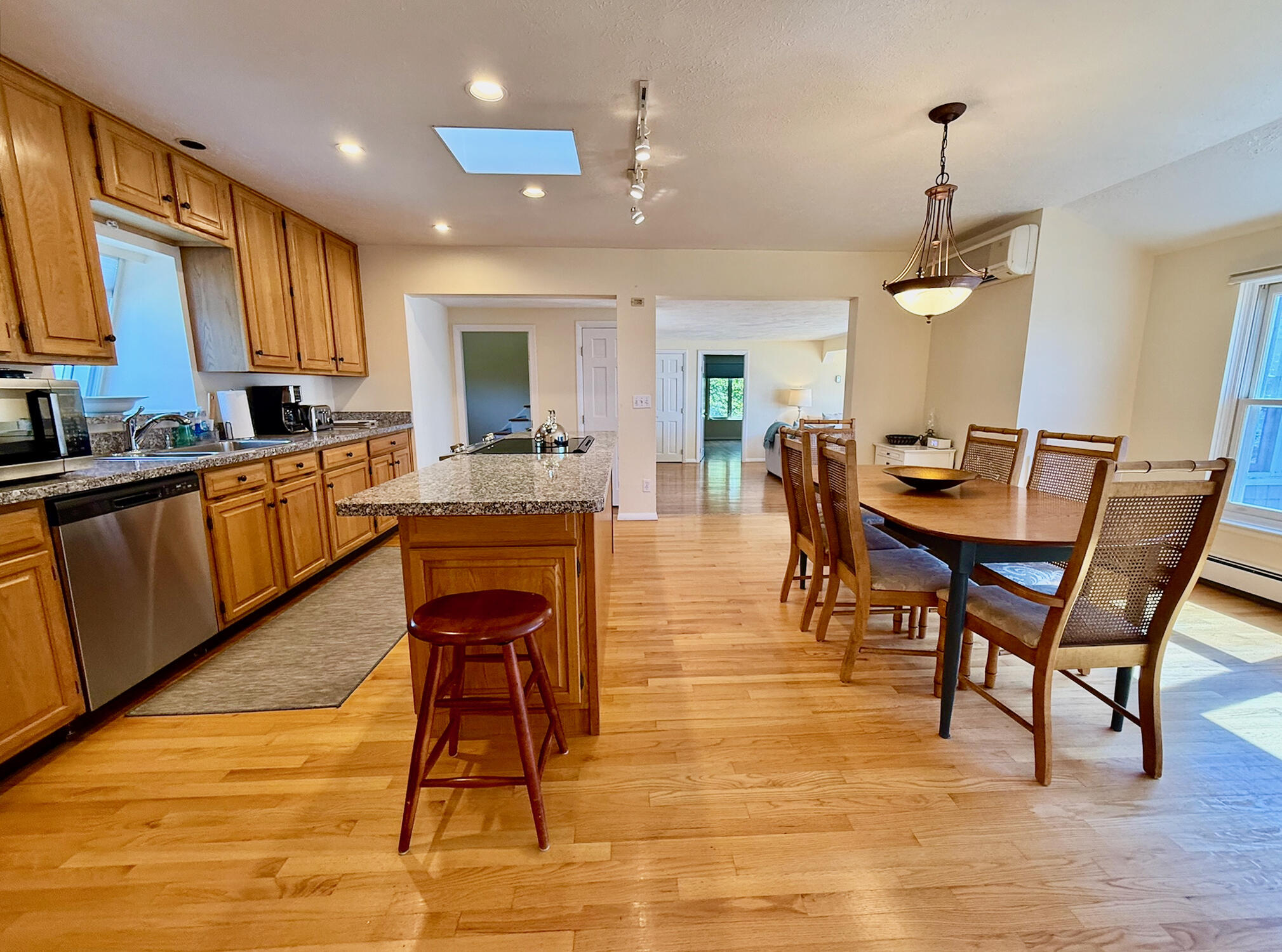 48 Sheltons Road Property Photo 6