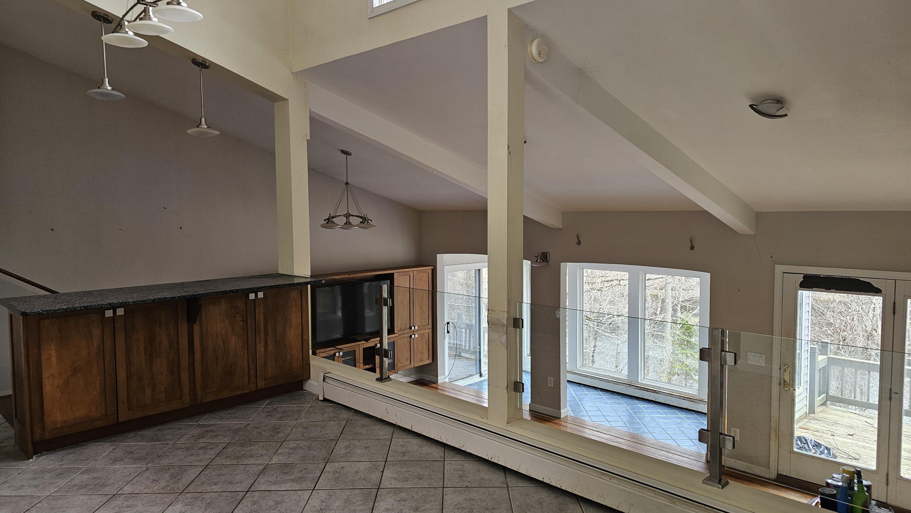 202 Stream Road Property Photo 10