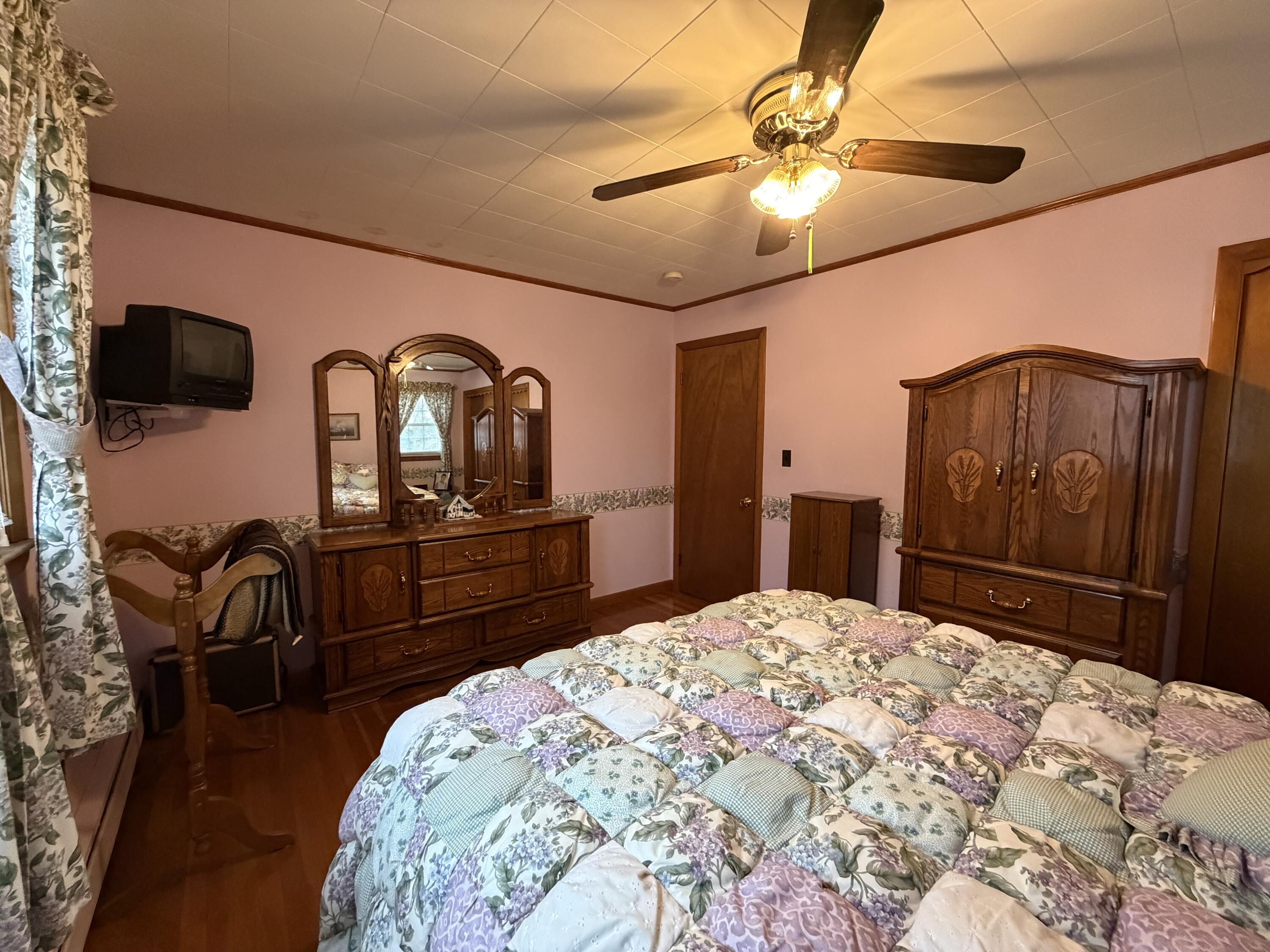 43 Elm Street Property Photo 35