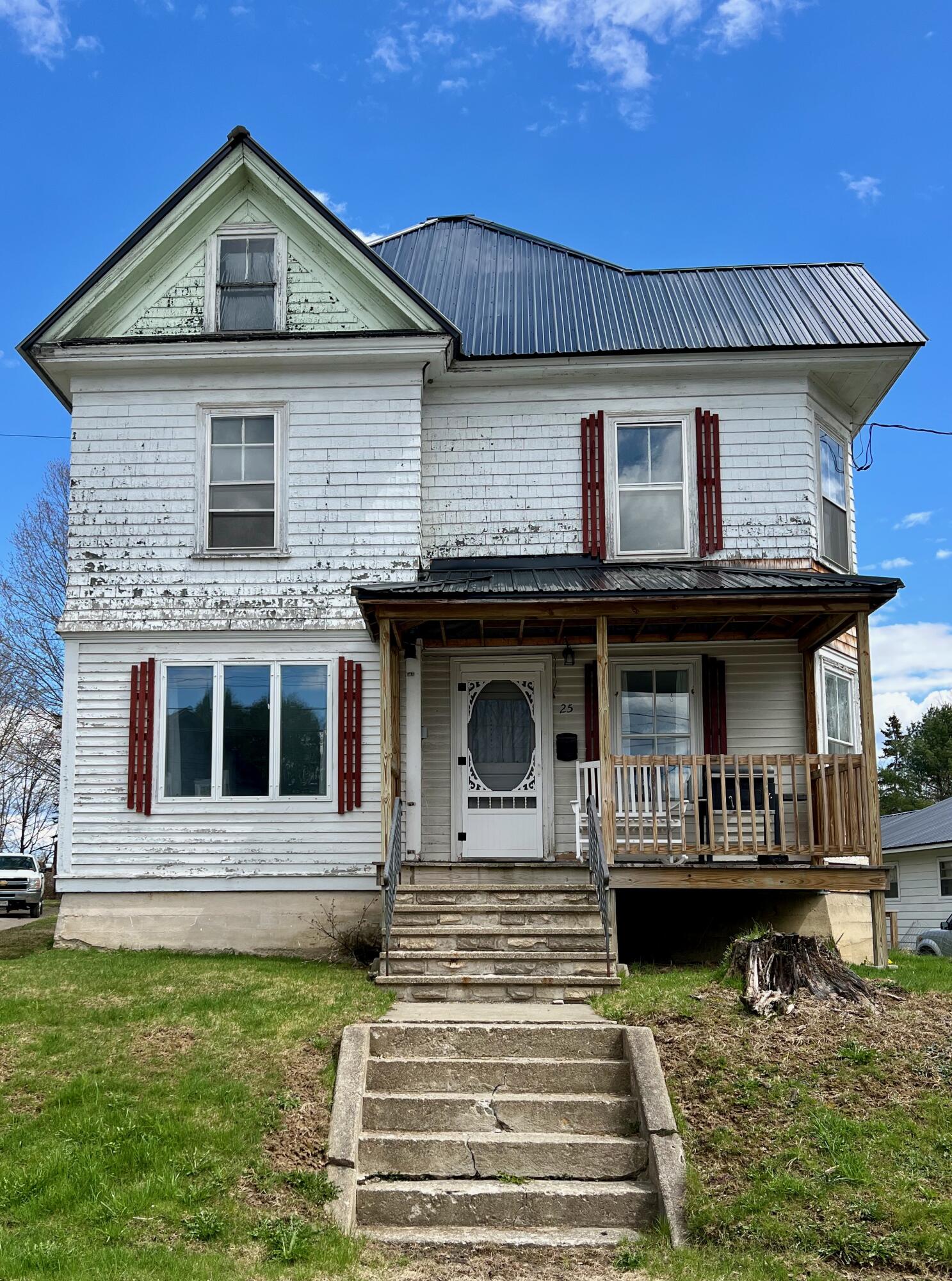 25 Elm Street Property Photo 2