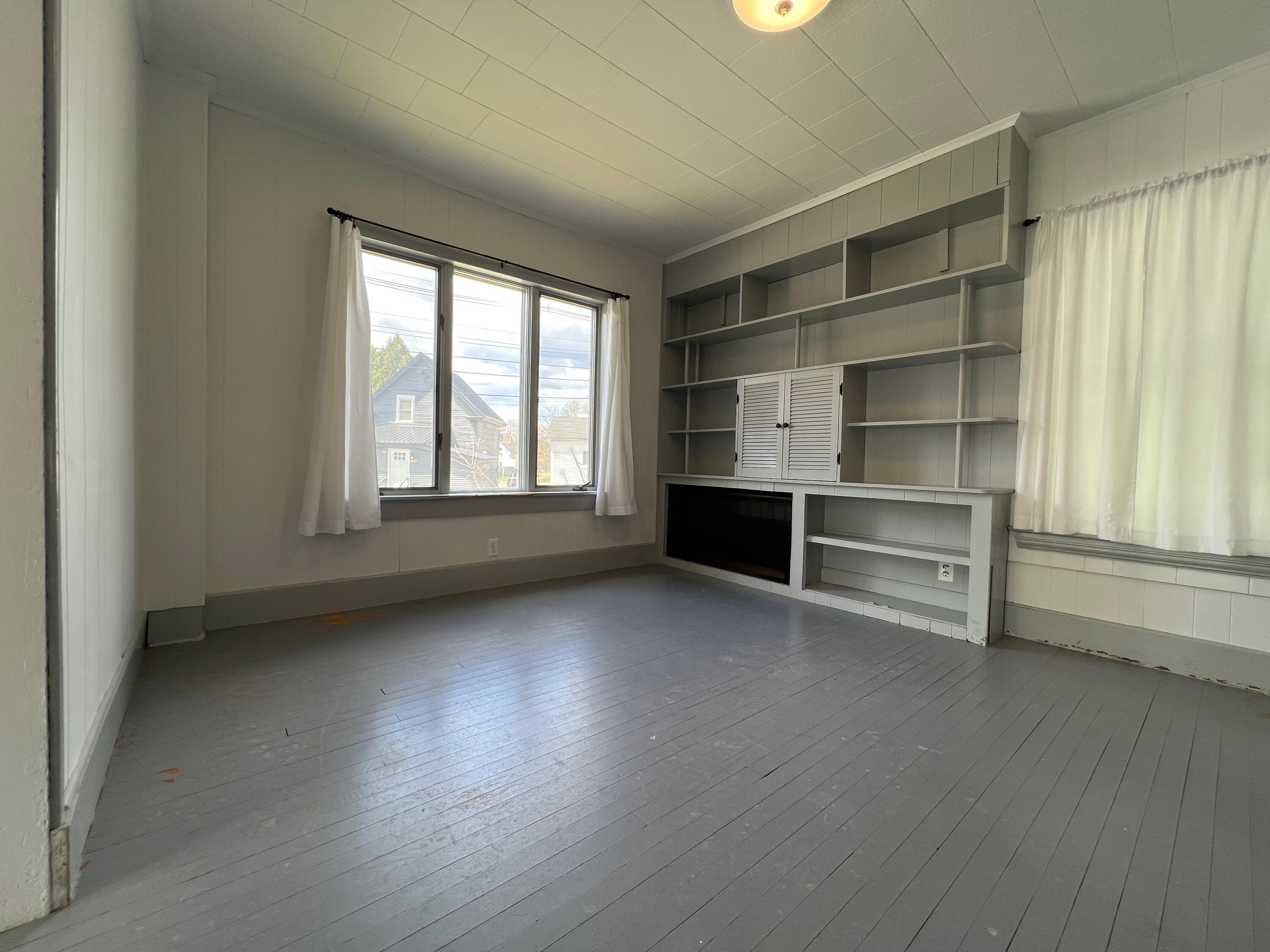 25 Elm Street Property Photo 24