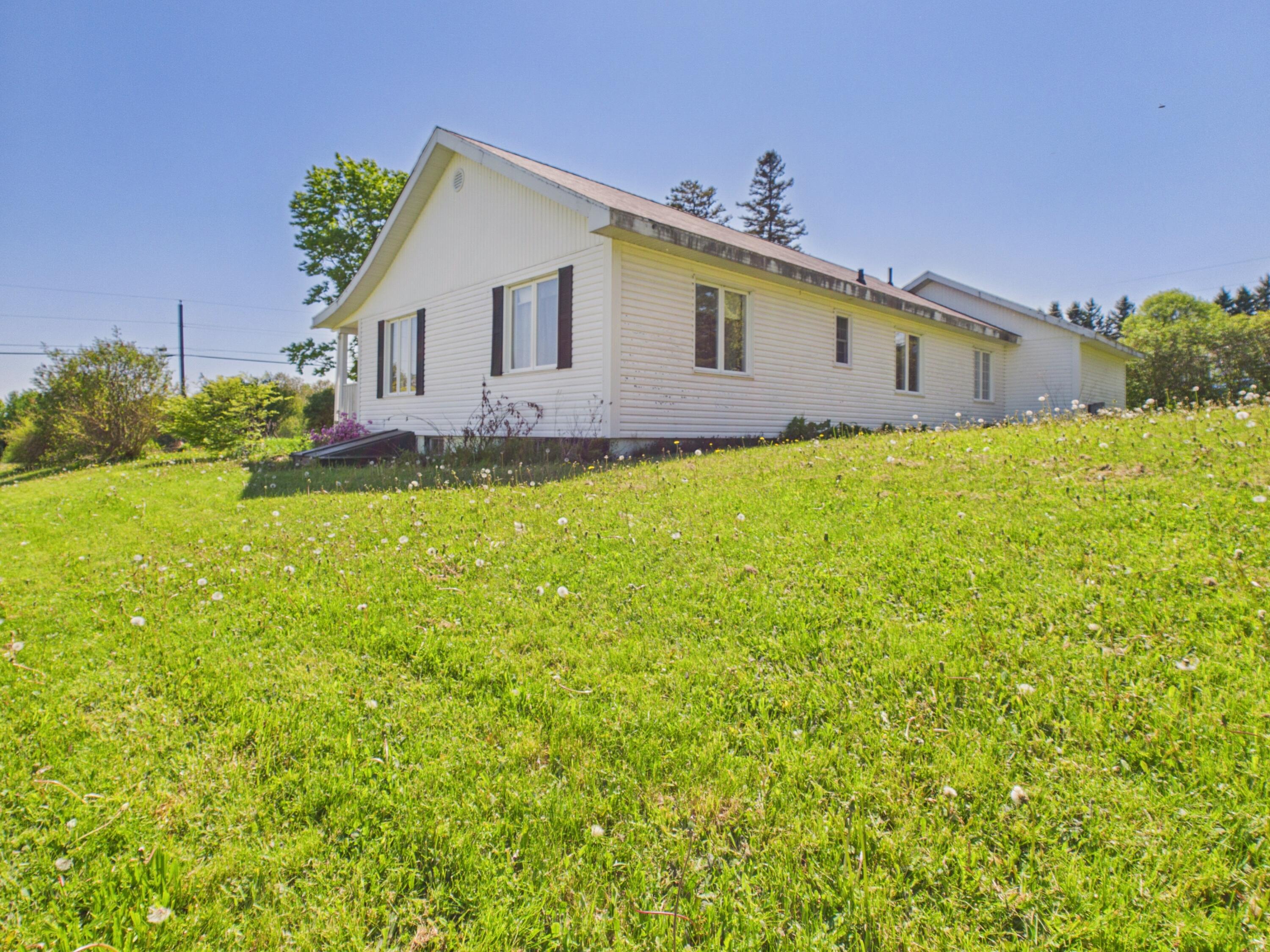 530 Carson Road Property Photo 6