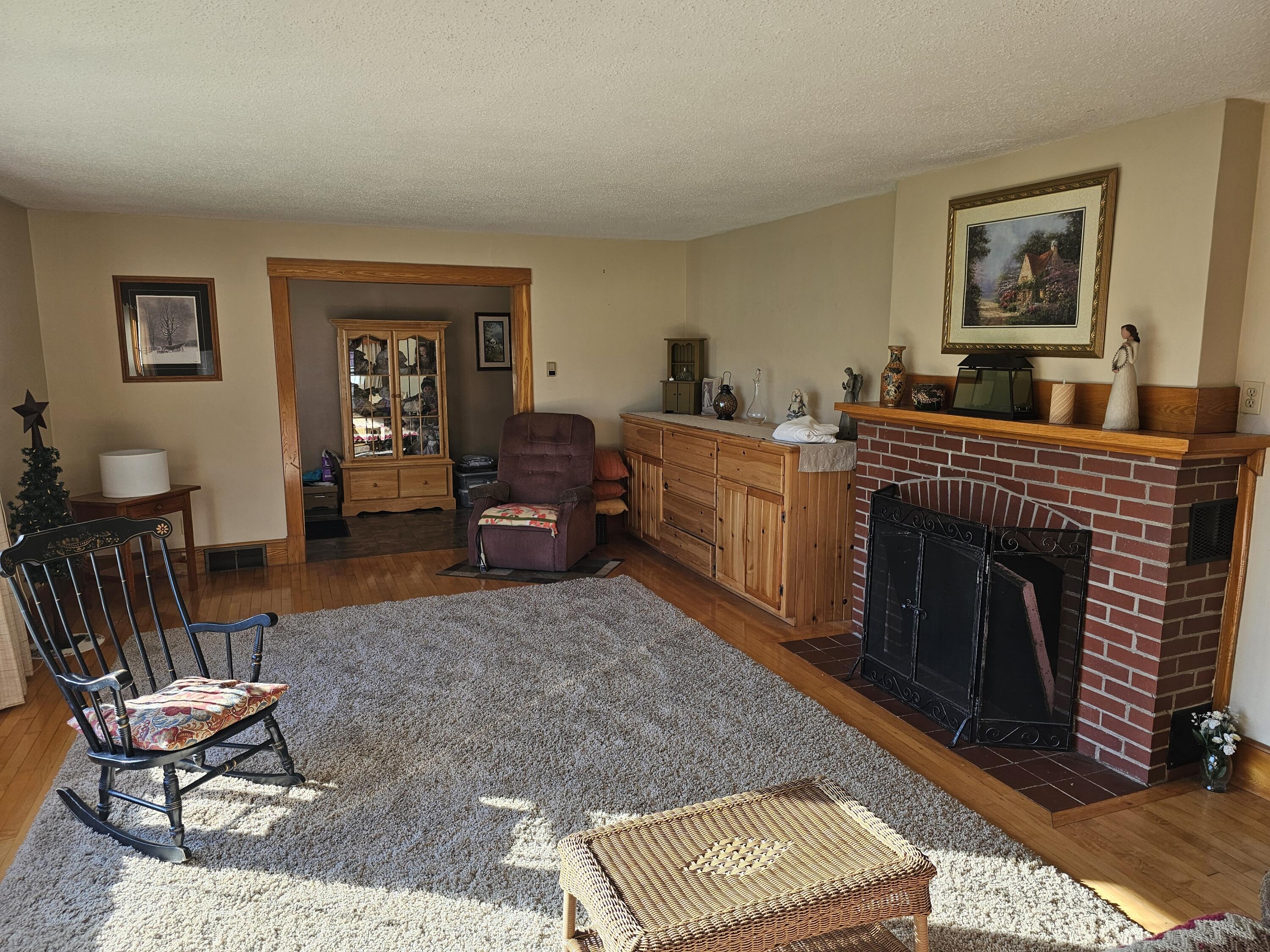 436 Station Road Property Photo 8