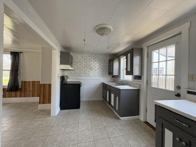 80 Pleasant Street Property Photo 5