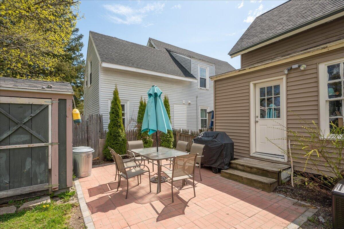 15 Berkley Street Property Photo 38