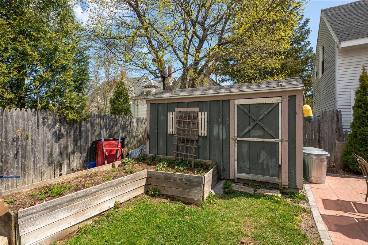 15 Berkley Street Property Photo 39