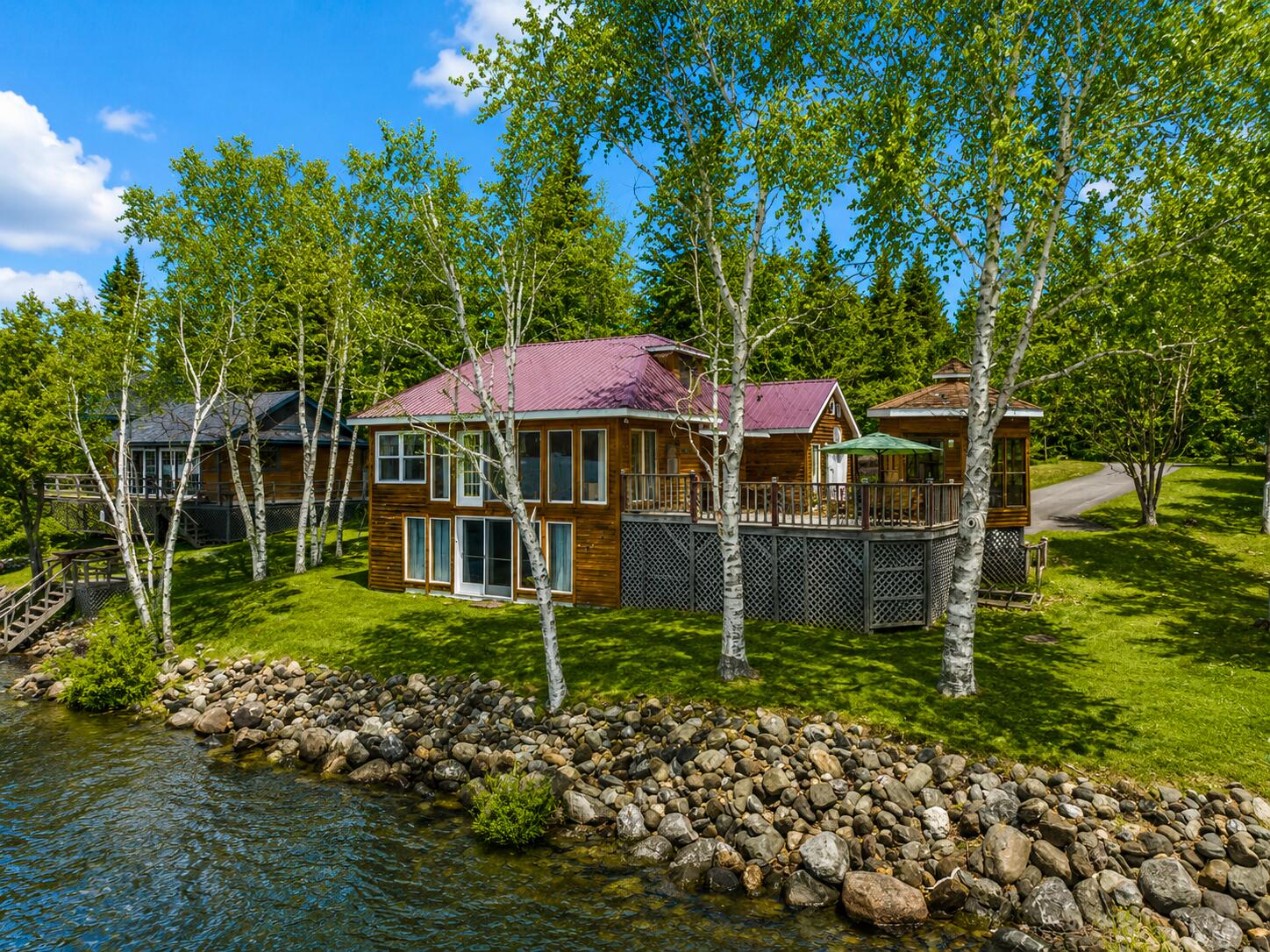 460 E Van Buren Cove Road Property Photo 1
