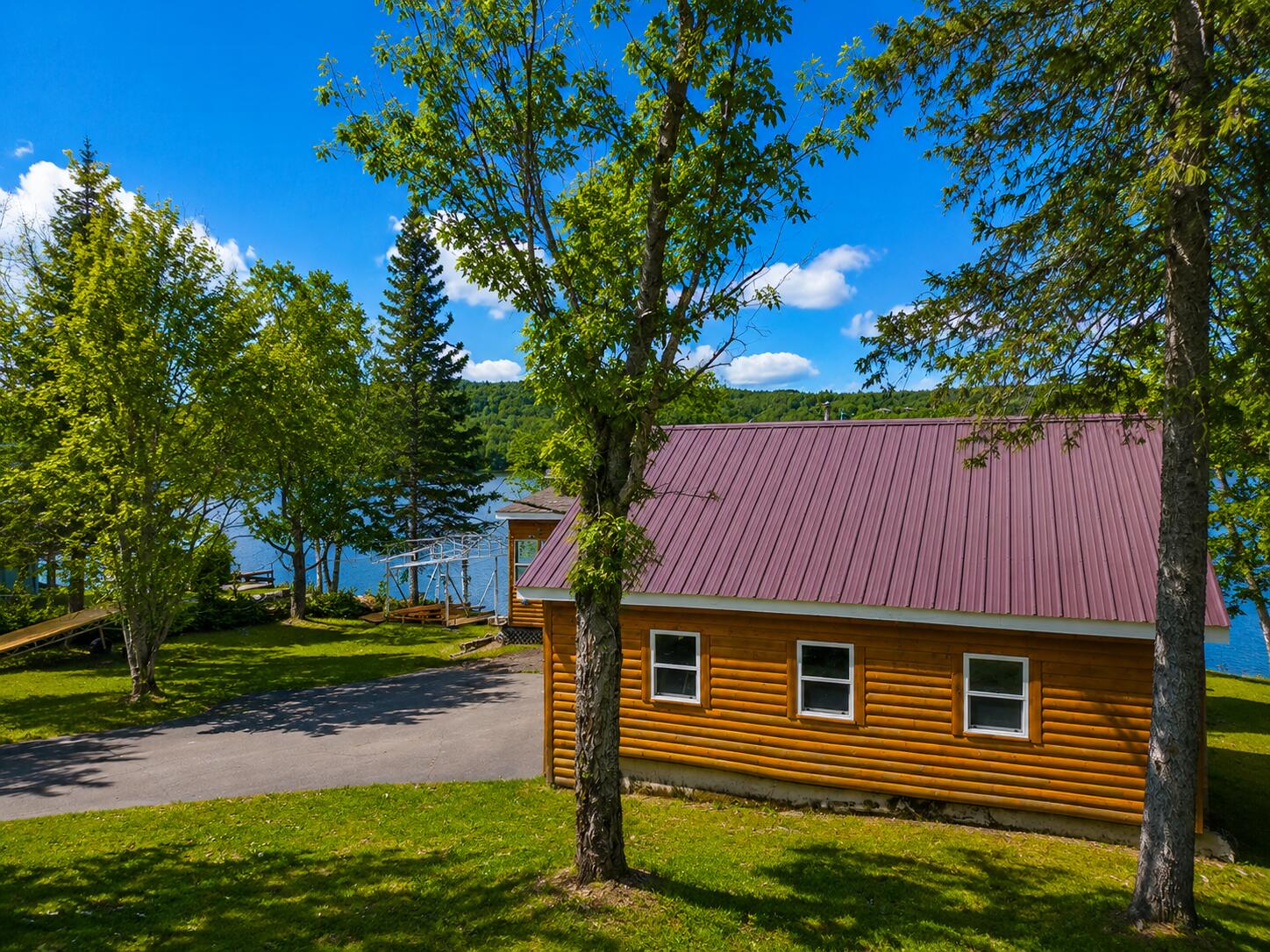 460 E Van Buren Cove Road Property Photo 8