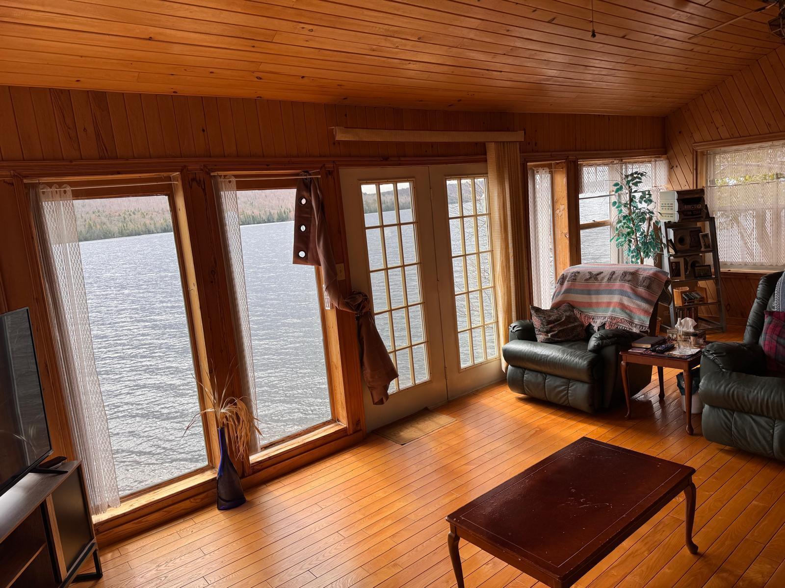 460 E Van Buren Cove Road Property Photo 23