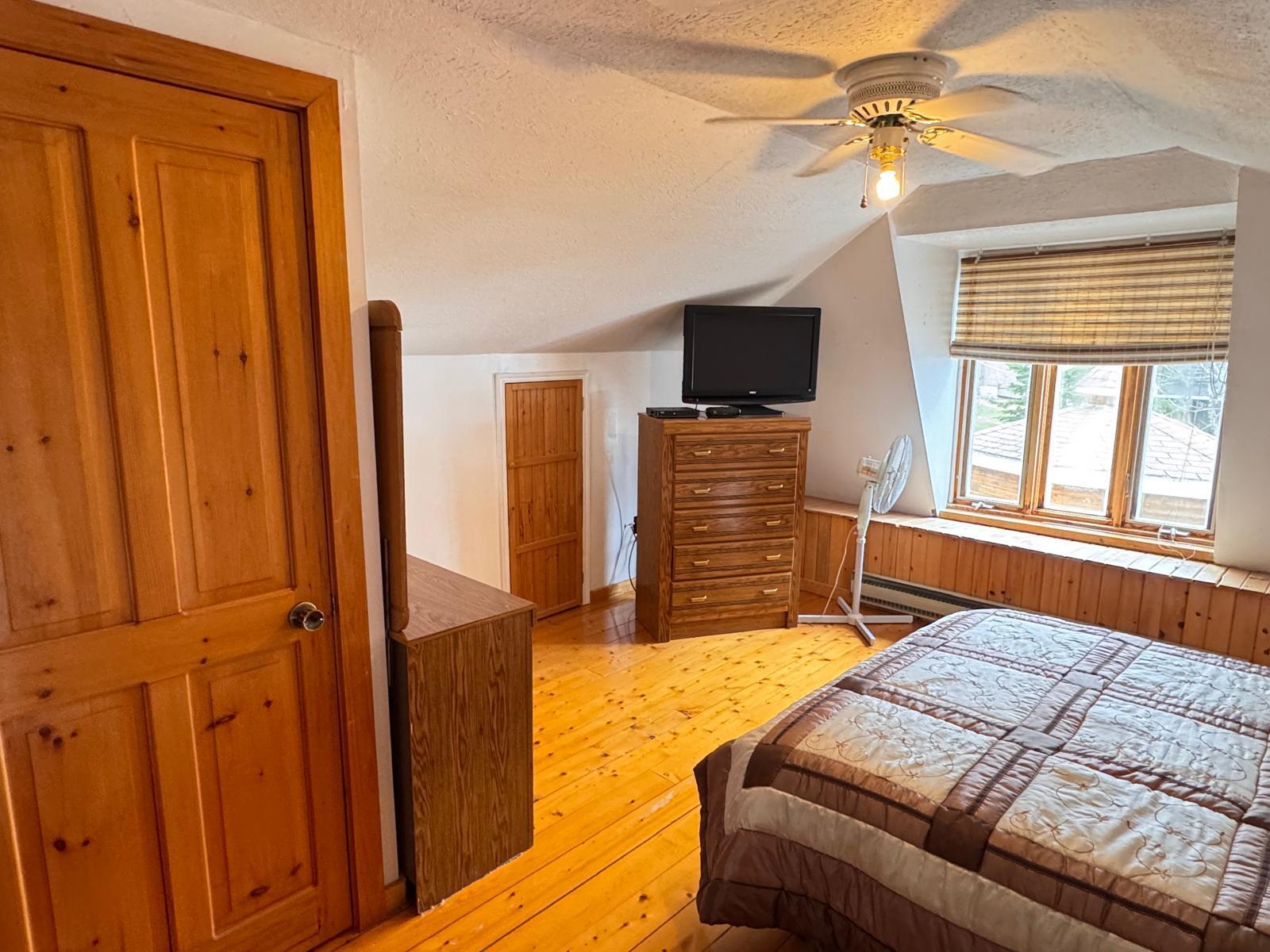 460 E Van Buren Cove Road Property Photo 30