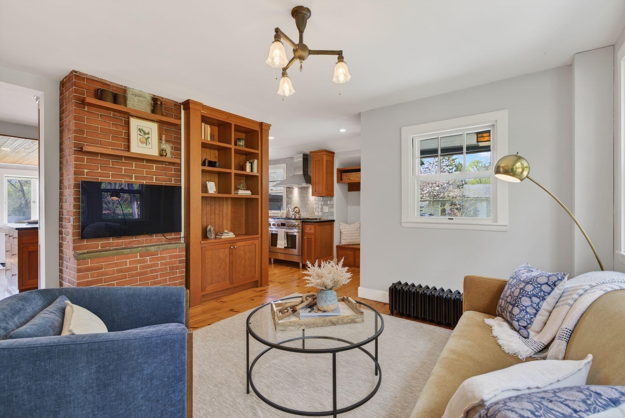 160 Craigie Street Property Photo 42