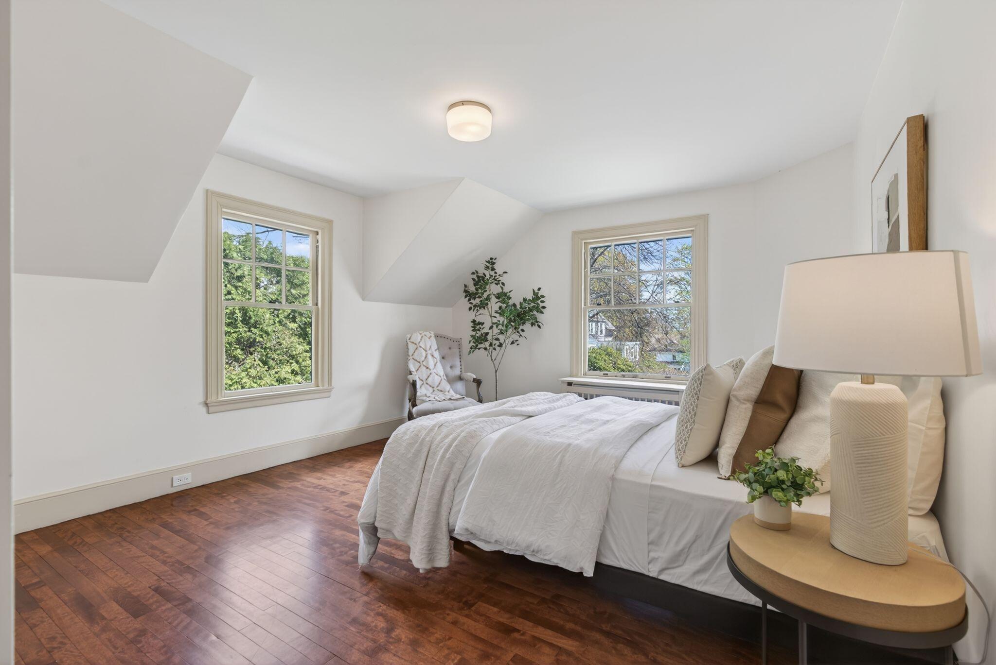 160 Craigie Street Property Photo 74