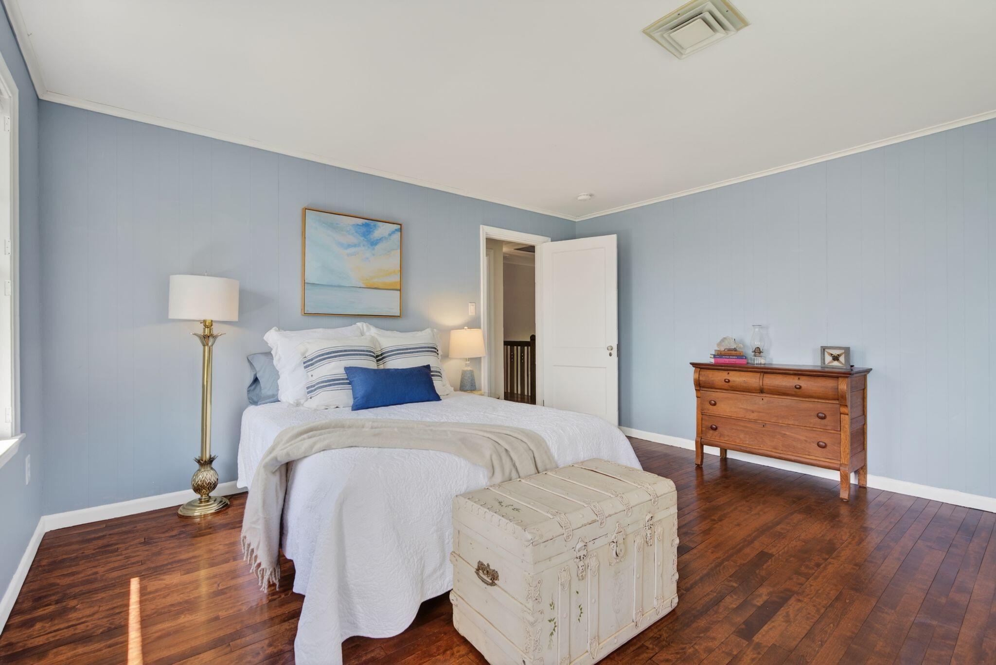 160 Craigie Street Property Photo 77