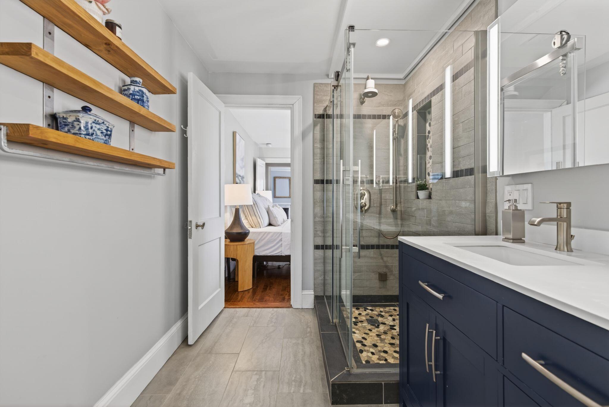 160 Craigie Street Property Photo 89