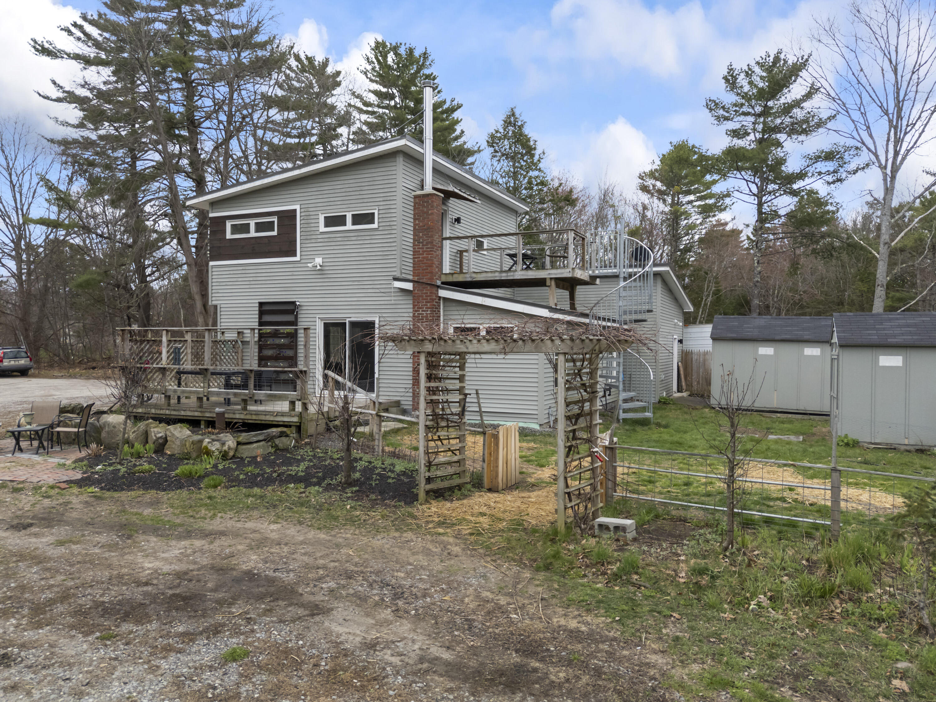 15 Dolloff Drive Property Photo 39