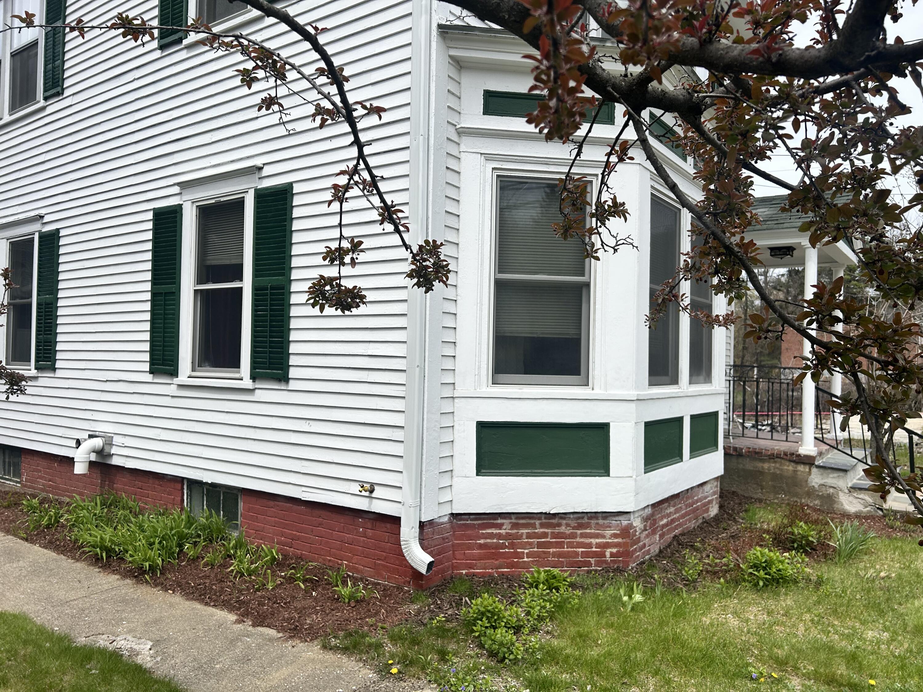 97 Park Street Property Photo 7