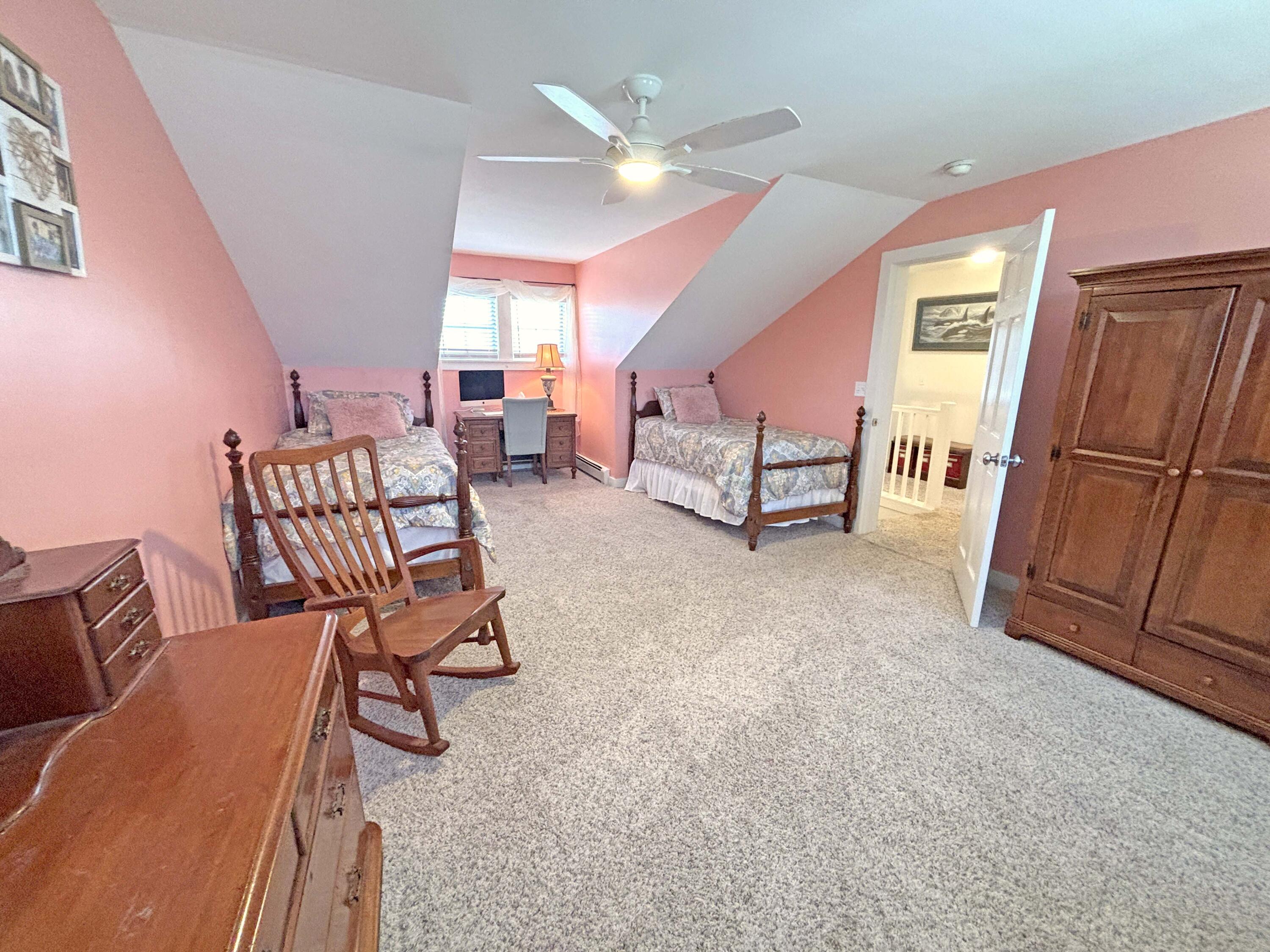 19 Tinker Farm Way . Property Photo 55