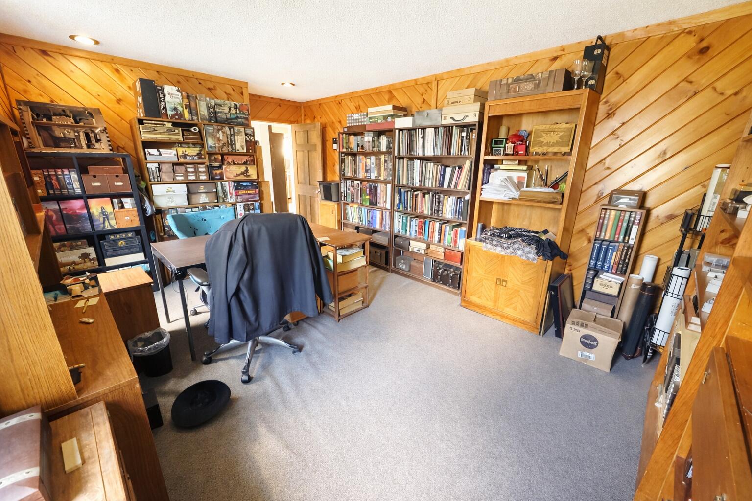 15 Maple Street Property Photo 4