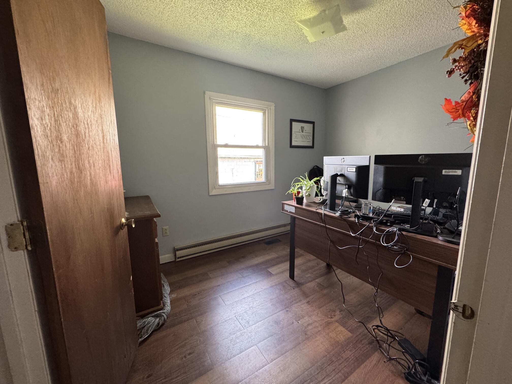 263 Windsor Street Property Photo 9