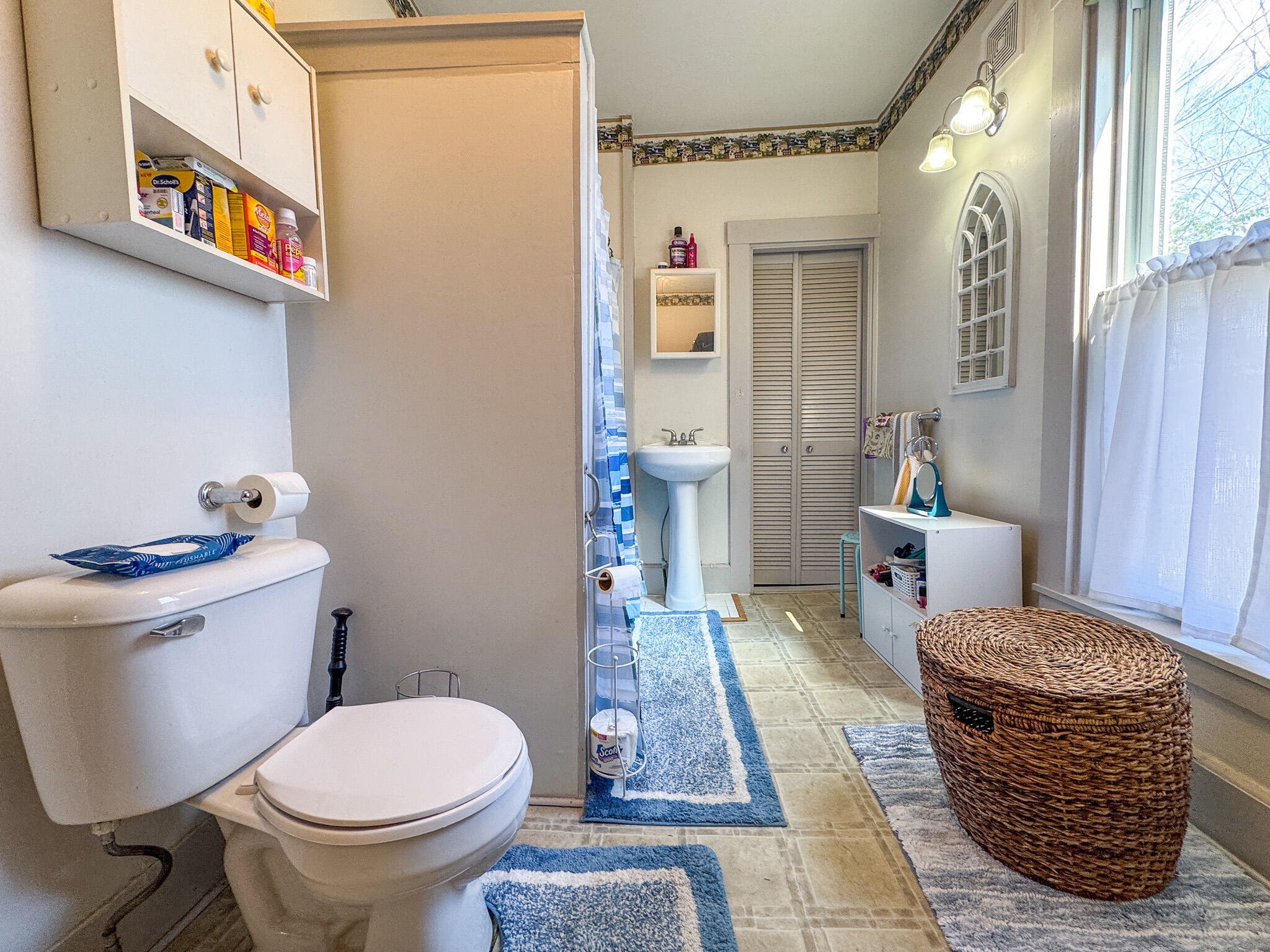 8 Leighton Point Road Property Photo 17