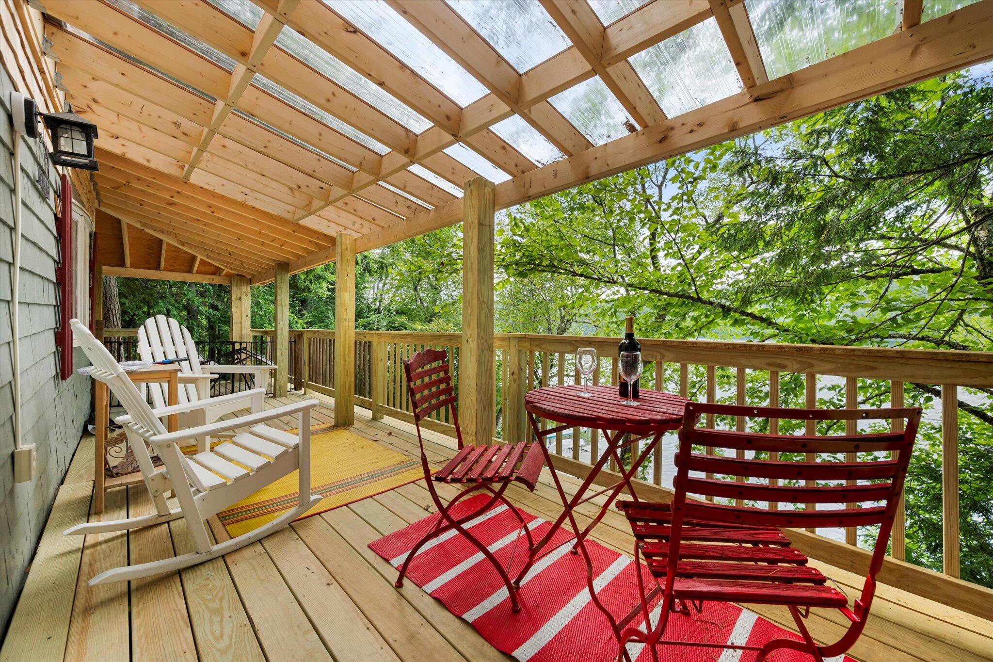 1548 46 Property Photo 6