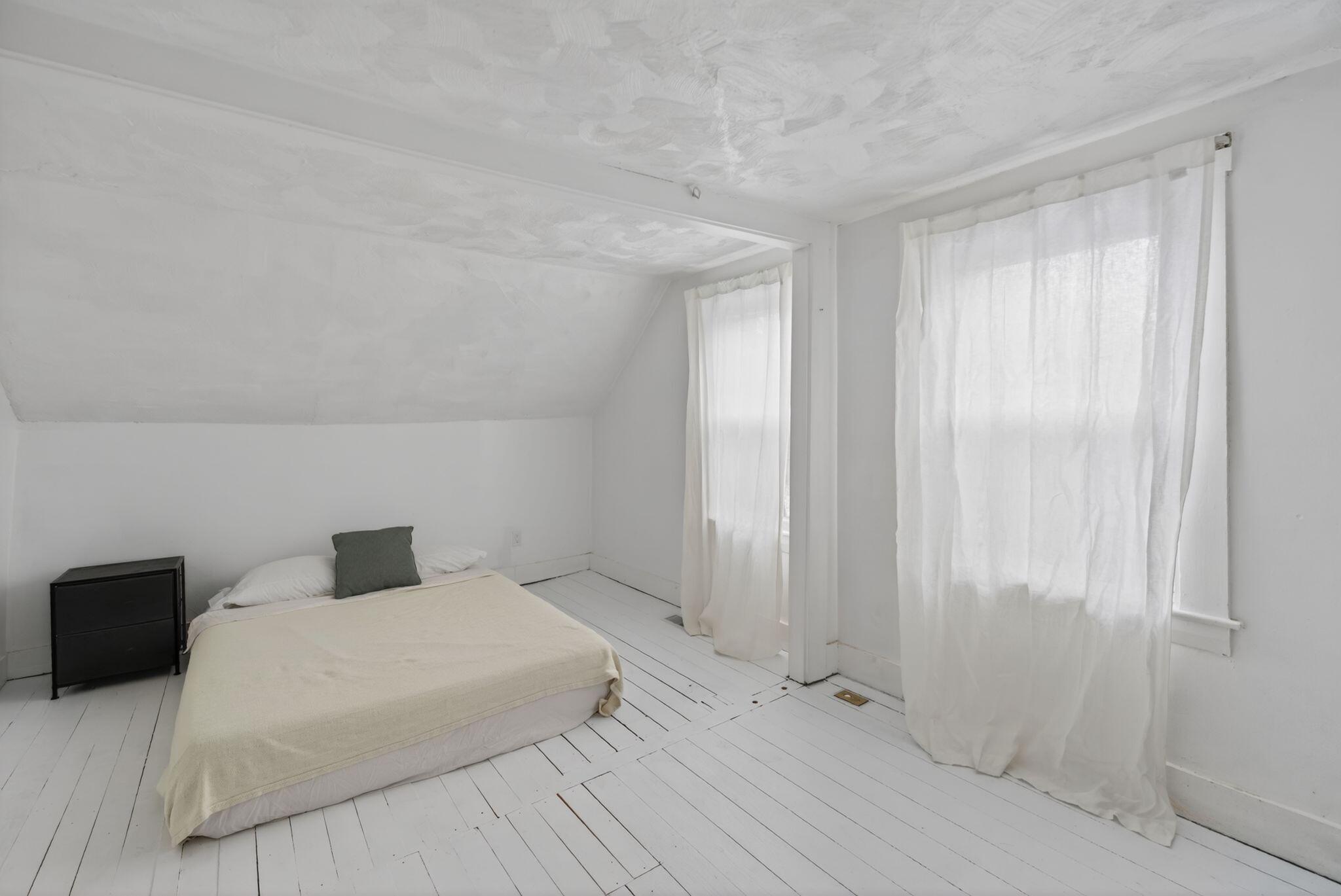 3 York Street Property Photo 28