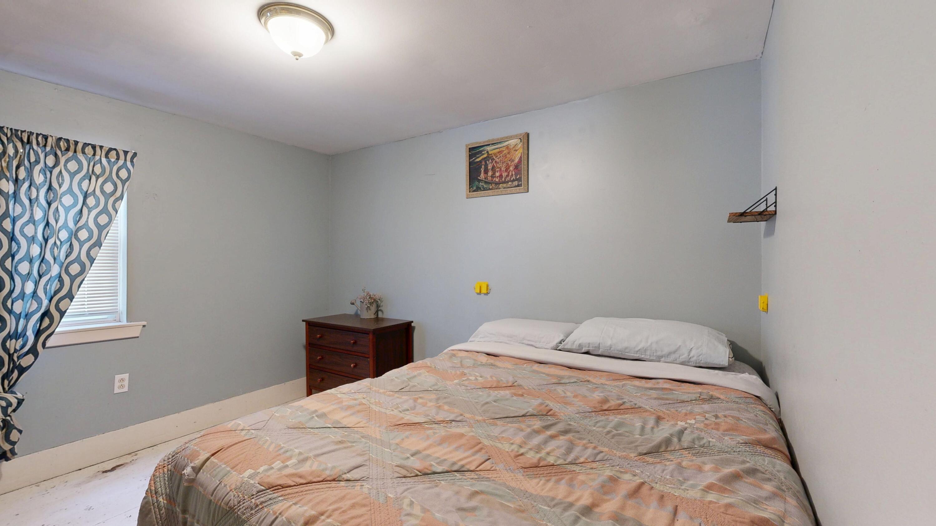 3950 W River Road Property Photo 17