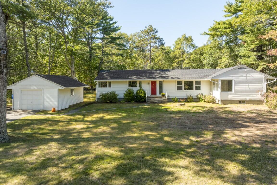447 Wiscasset Road Property Photo 2