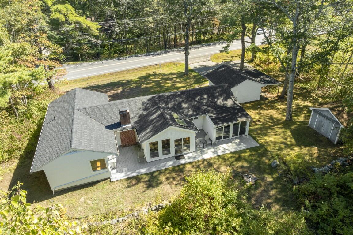 447 Wiscasset Road Property Photo 3