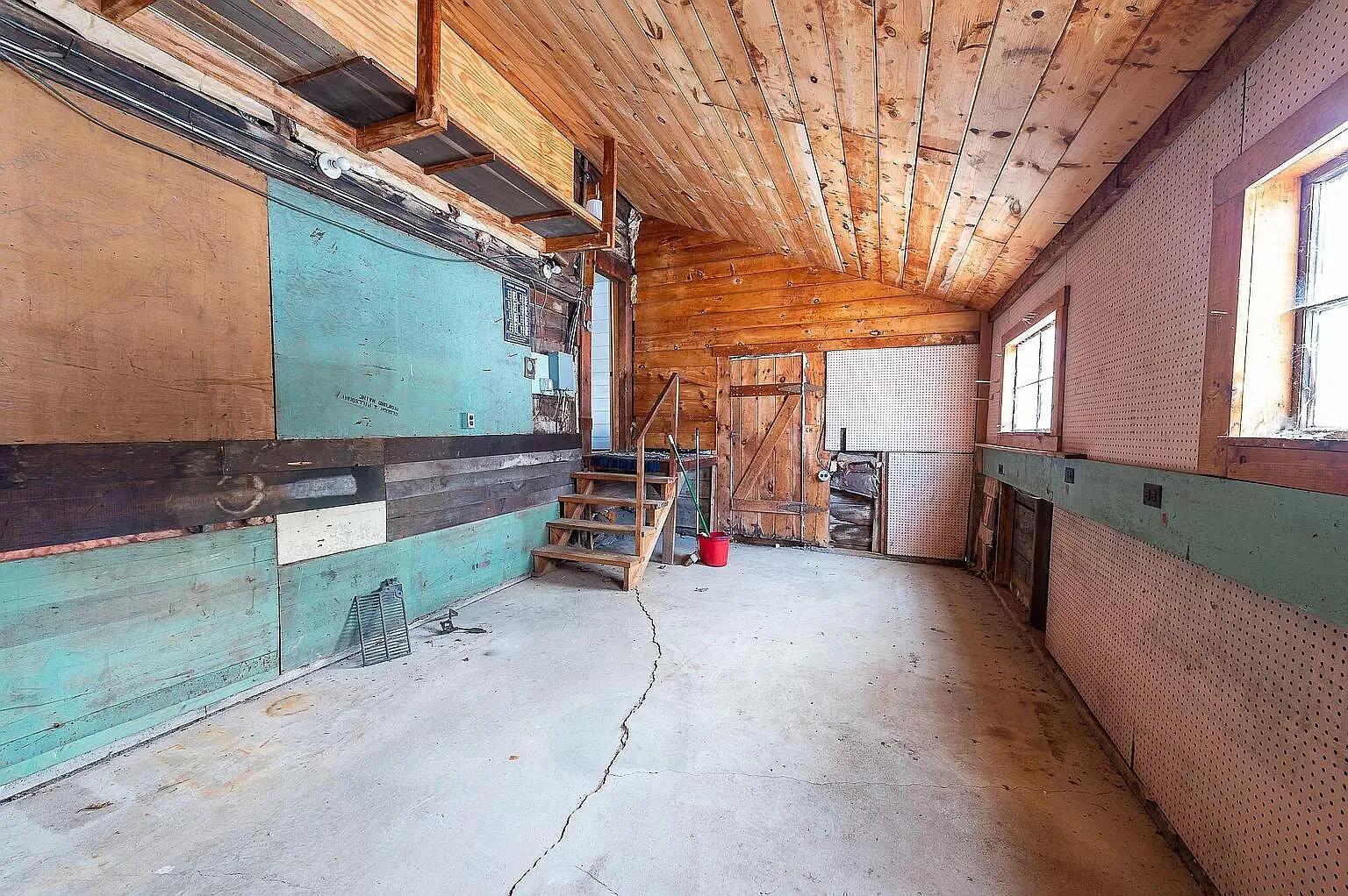 62 Main Street Property Photo 34