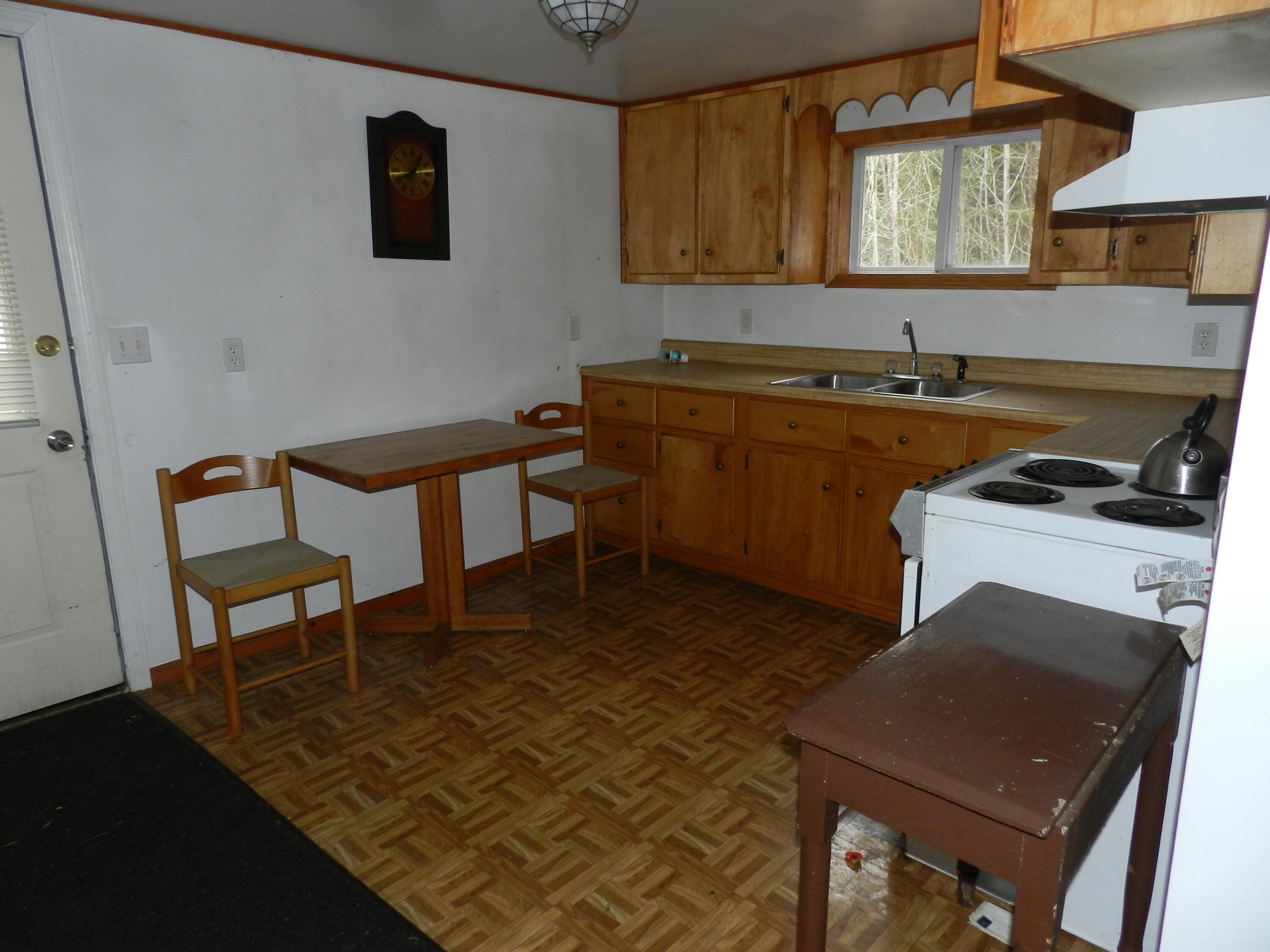 632 County Road Property Photo 6