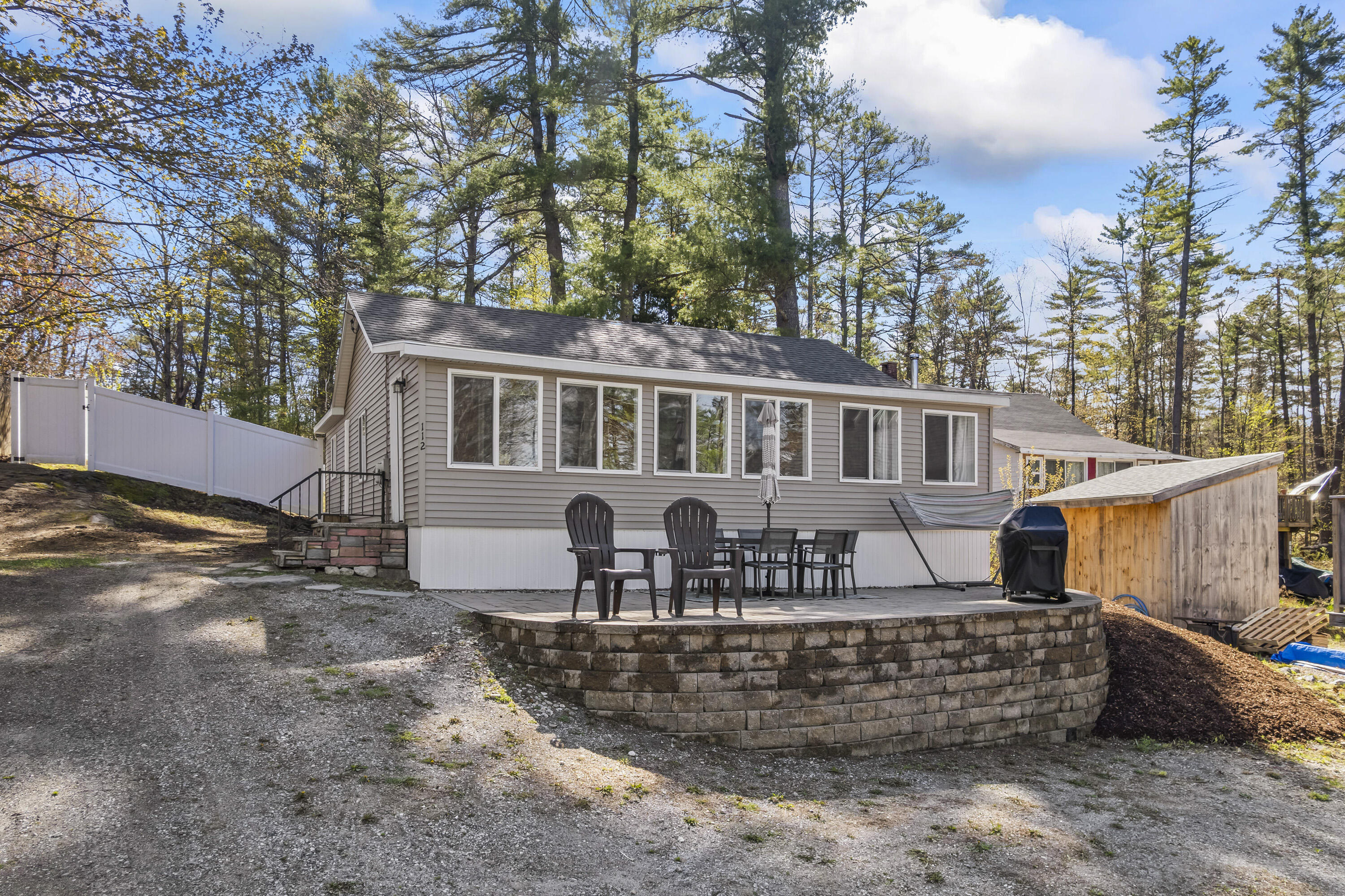 112 Taywood Road Property Photo 46
