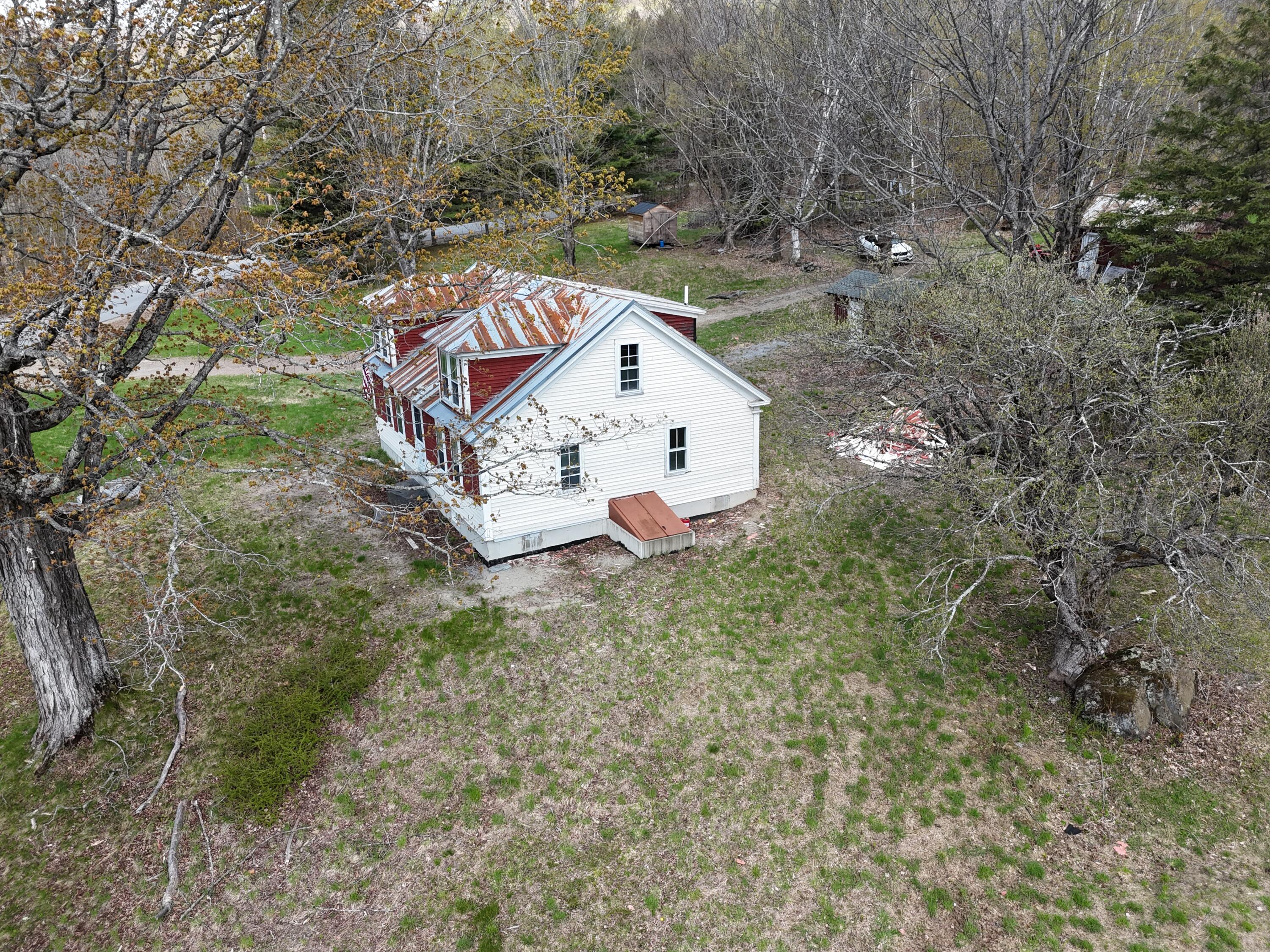 141 Tufts Pond Road Property Photo 20