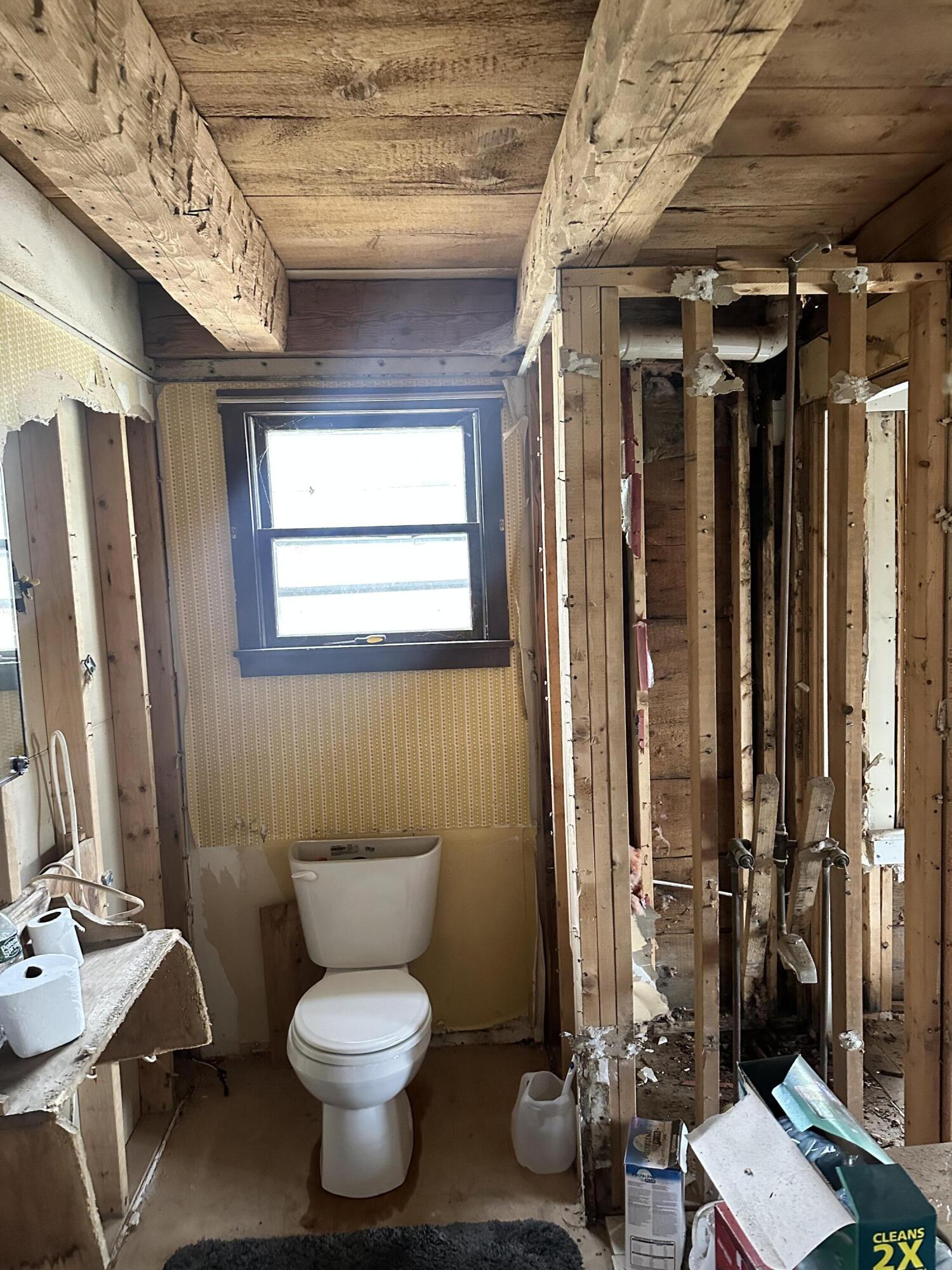 141 Tufts Pond Road Property Photo 28