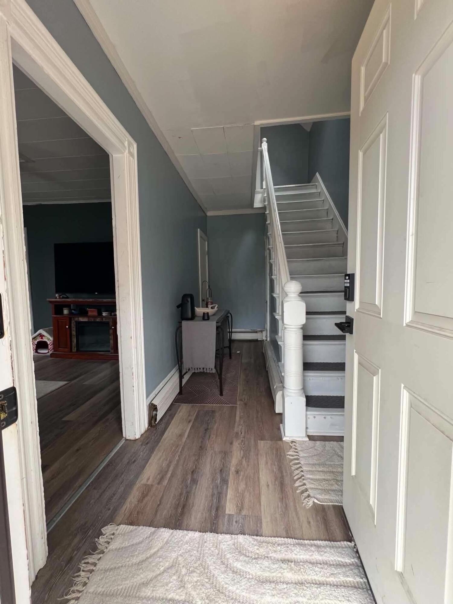 6 Elm Street Property Photo 8