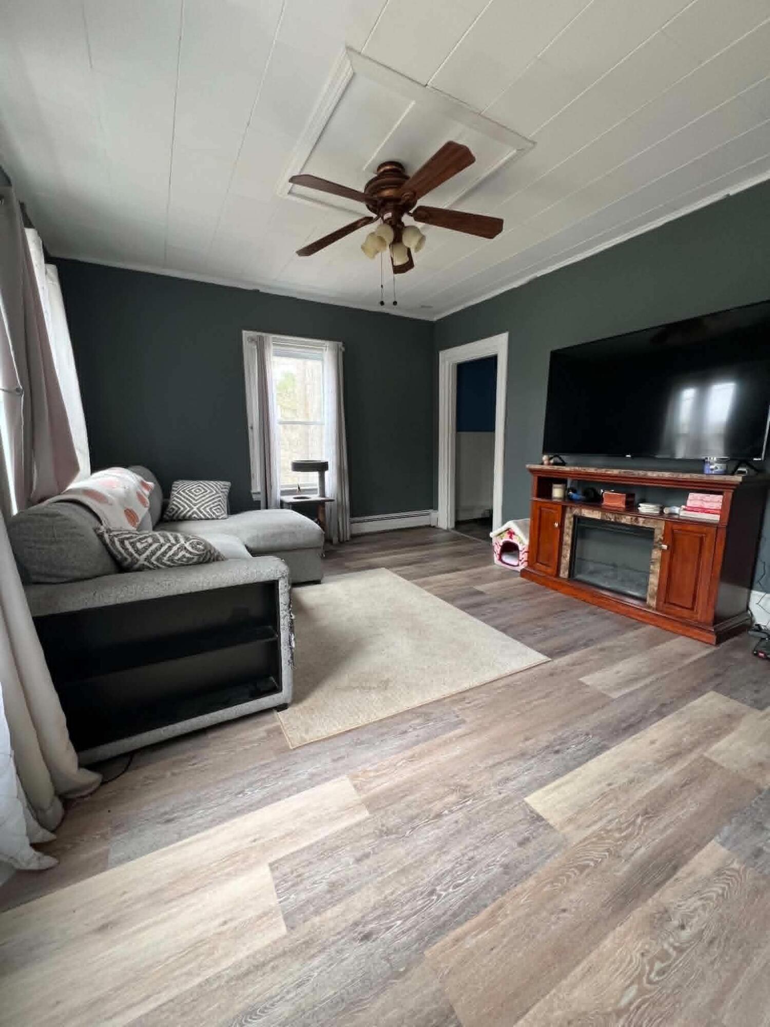 6 Elm Street Property Photo 11