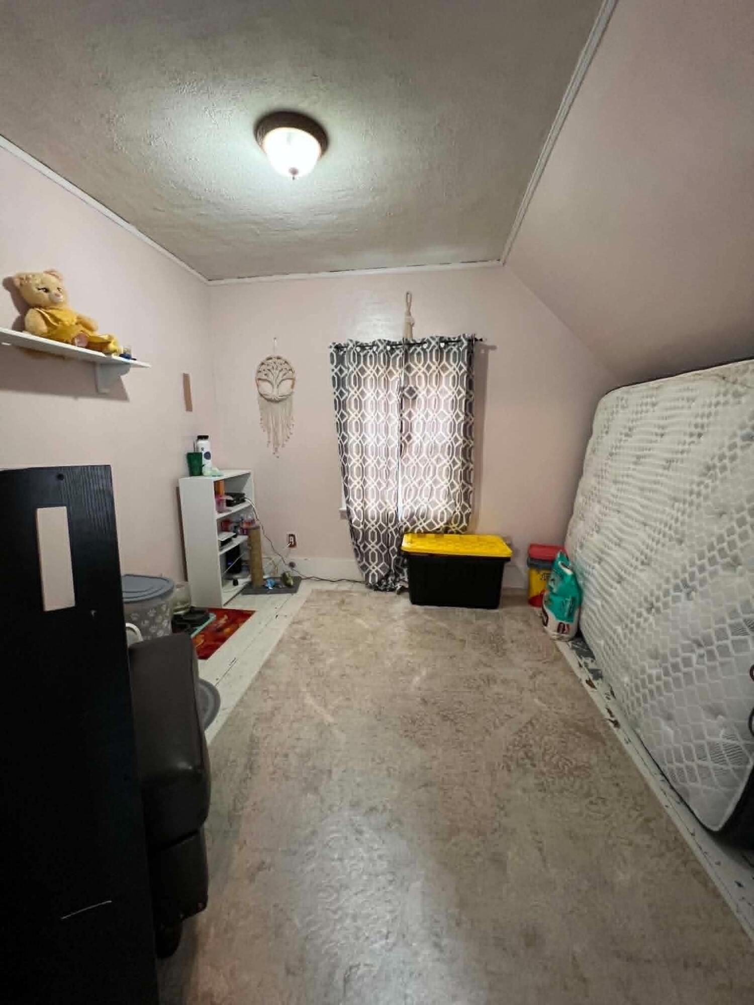 6 Elm Street Property Photo 26