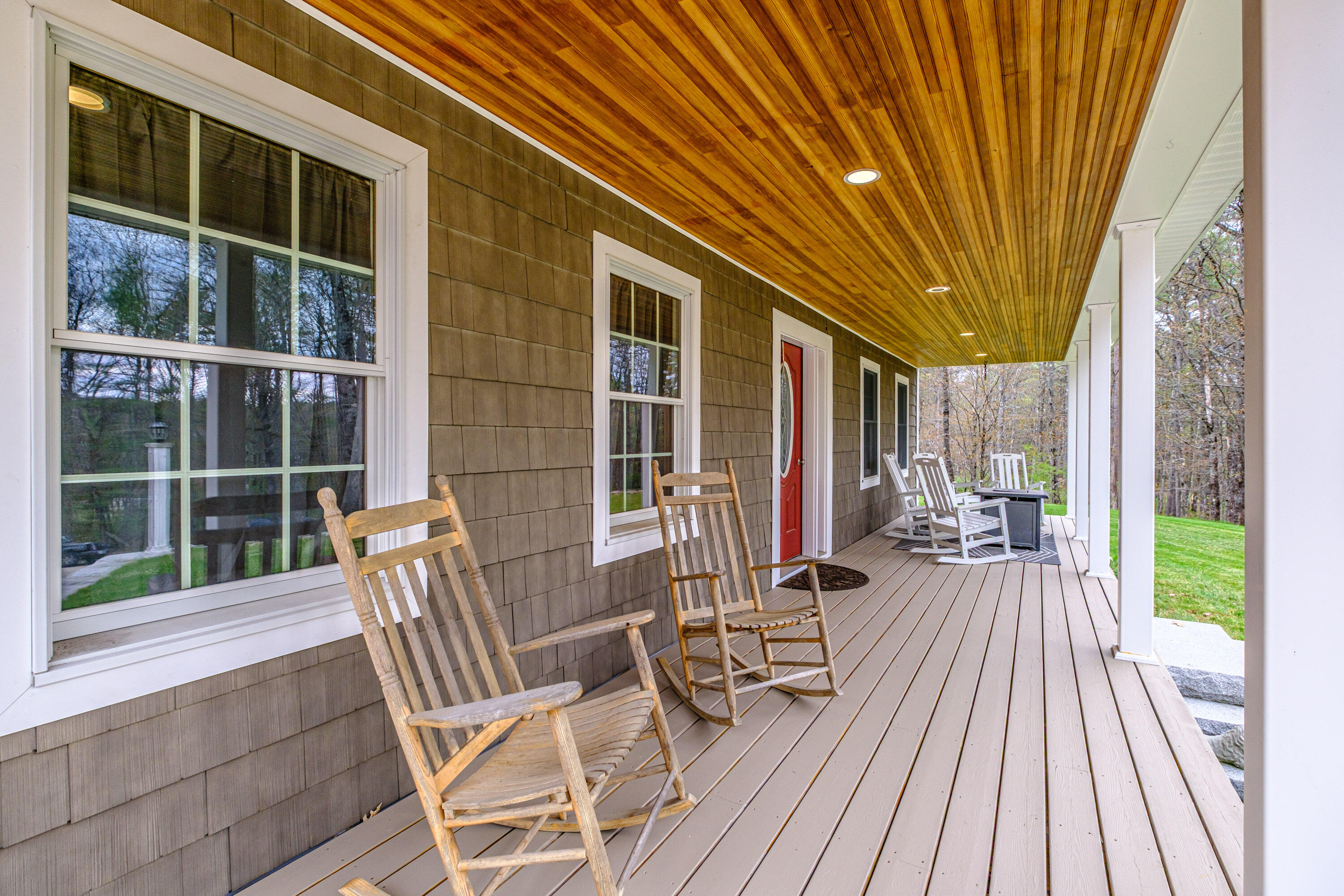 6 Broadway Avenue Property Photo 2